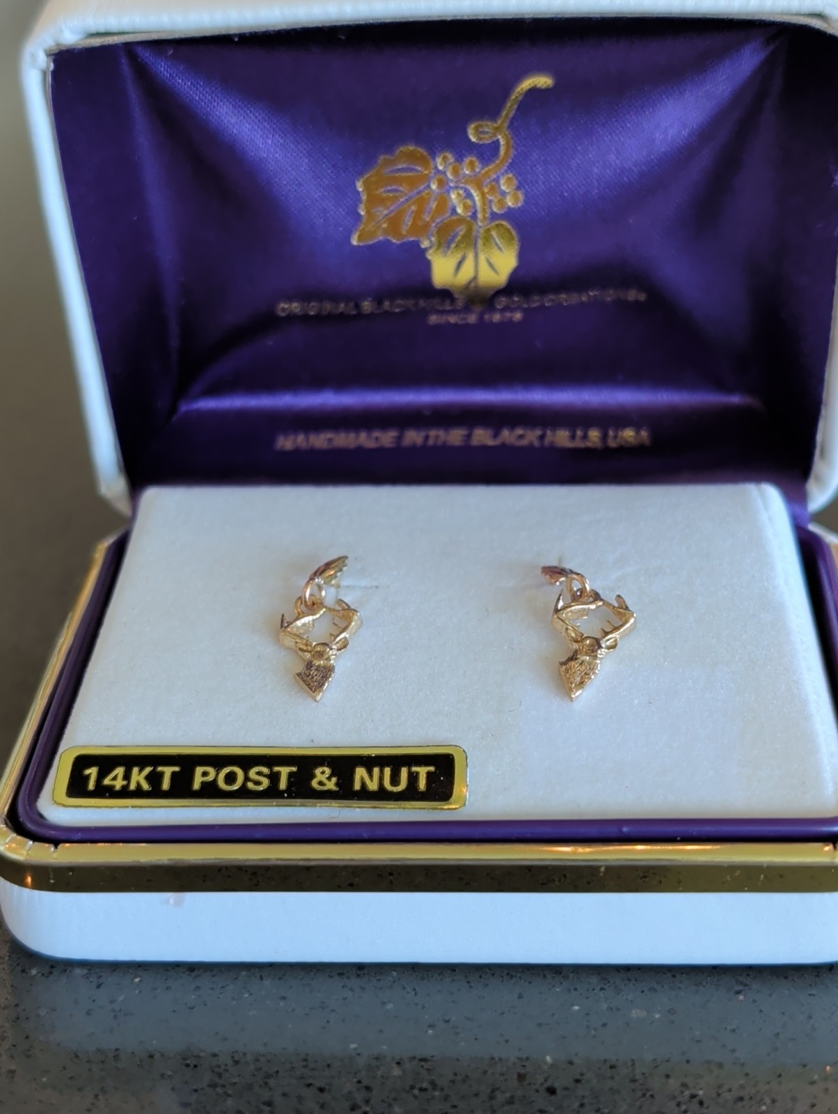 Landstrom’s Tri Color Black Hills Gold Post Earrings 14K Post & Nut Deer Q103