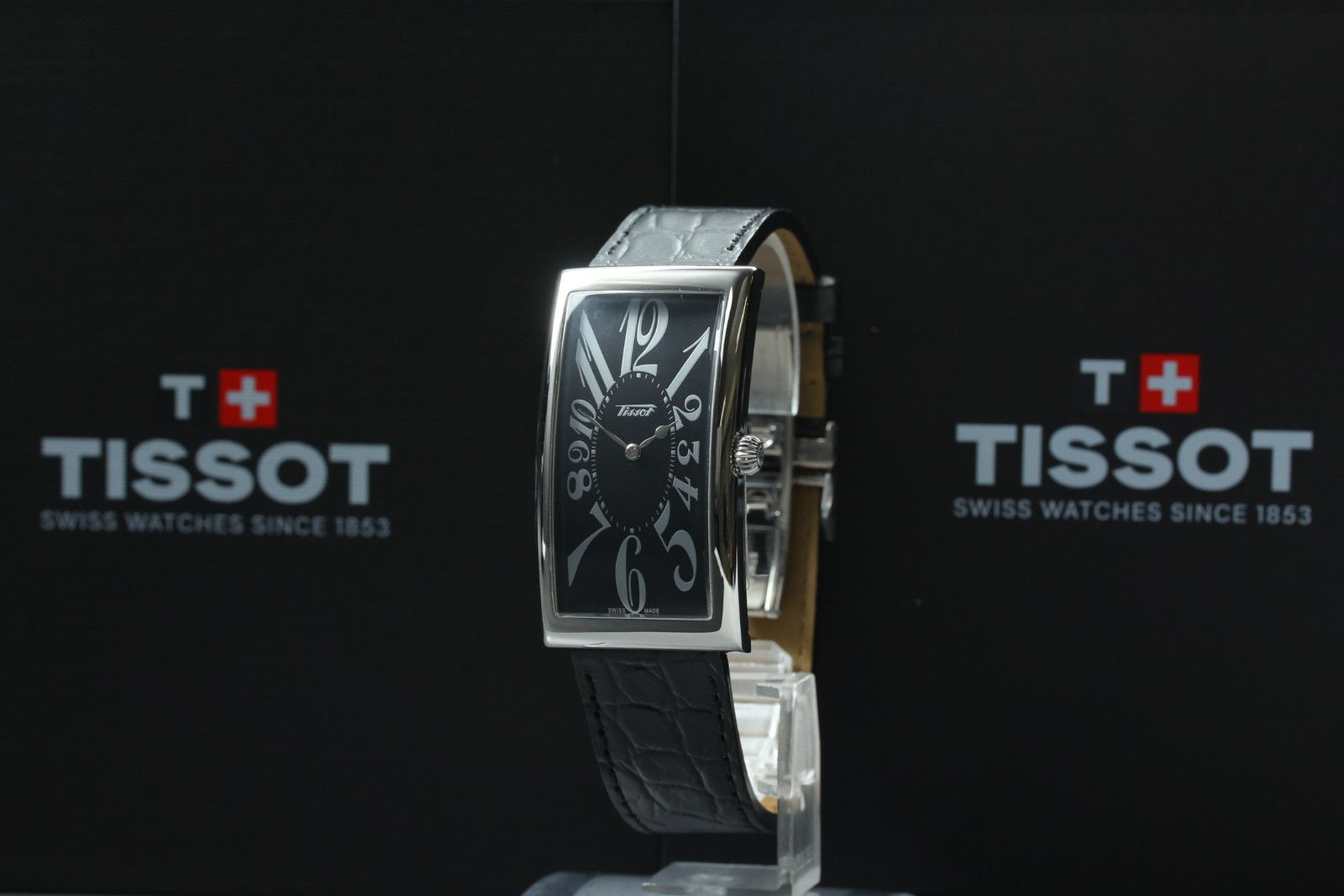 [Brand New] Tissot Heritage T117509A Black Banana Quartz Men’s Watch From JAPAN