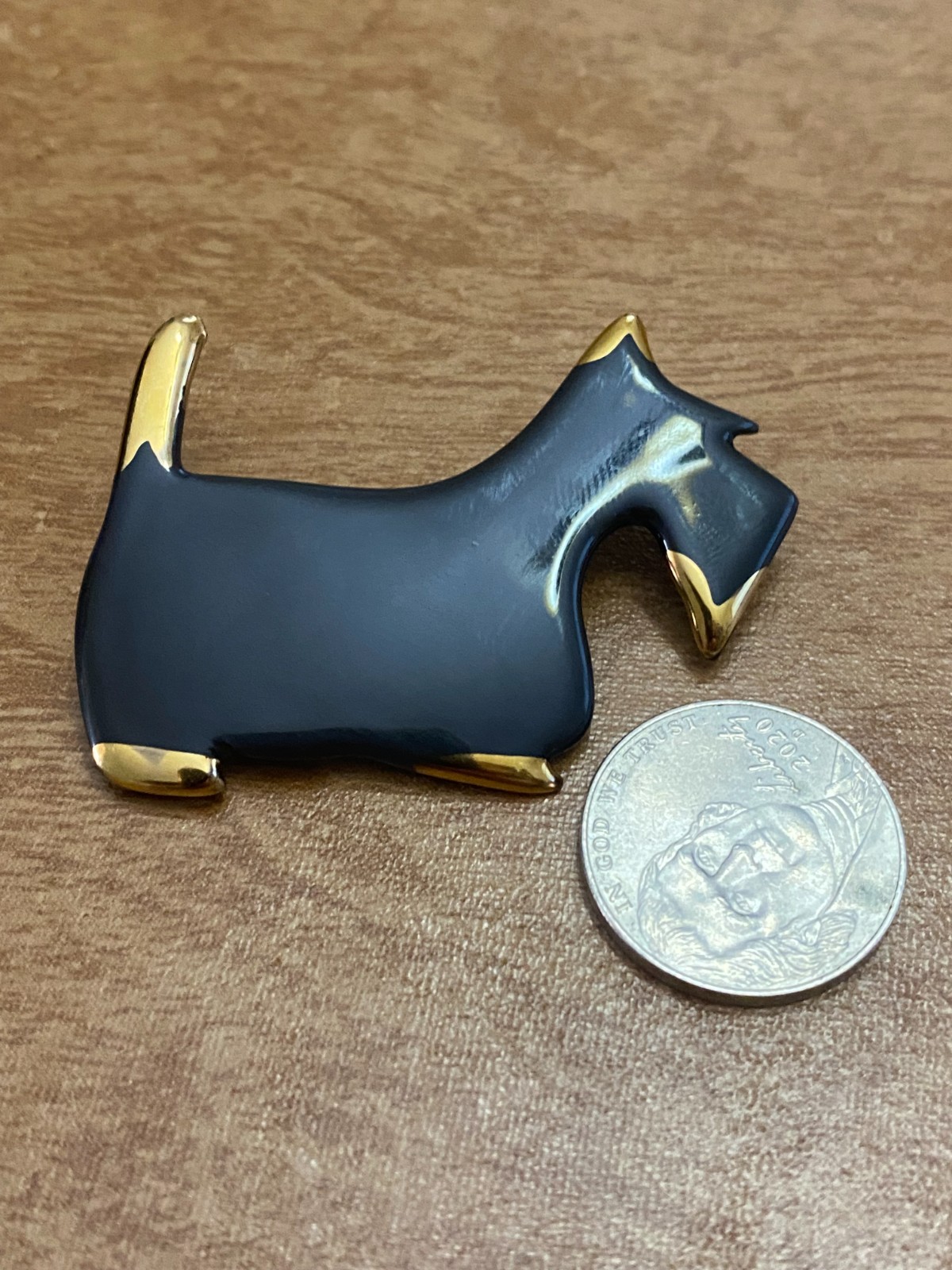 Vintage Black Scottie Dog Ceramic Pin/brooch
