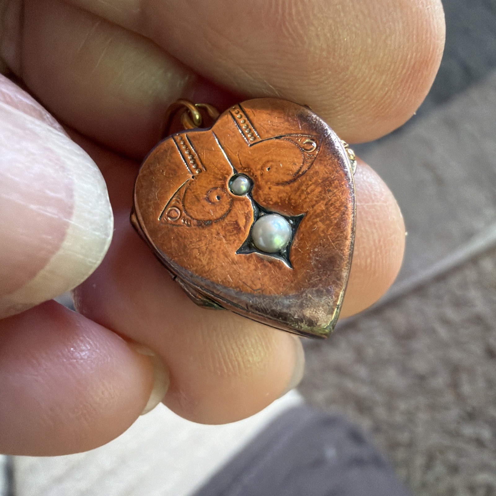 Victorian 2g Rose Gold Fill Heart Locket Seed Pearl Etched Motif Pendant Charm