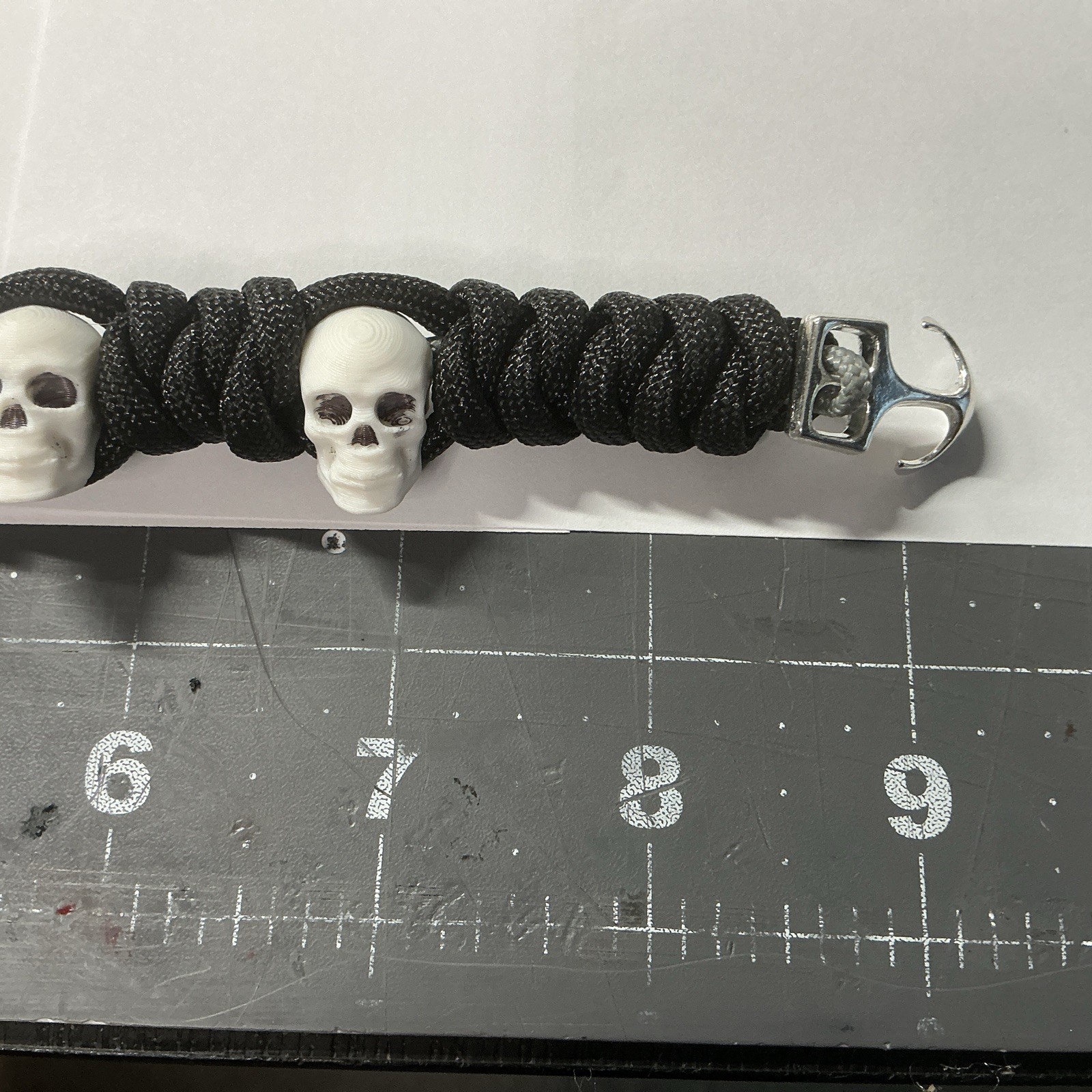 Skull Bracelet Paracord Goth Handmade 9 in. Black /white Skulls Anchor Clasp