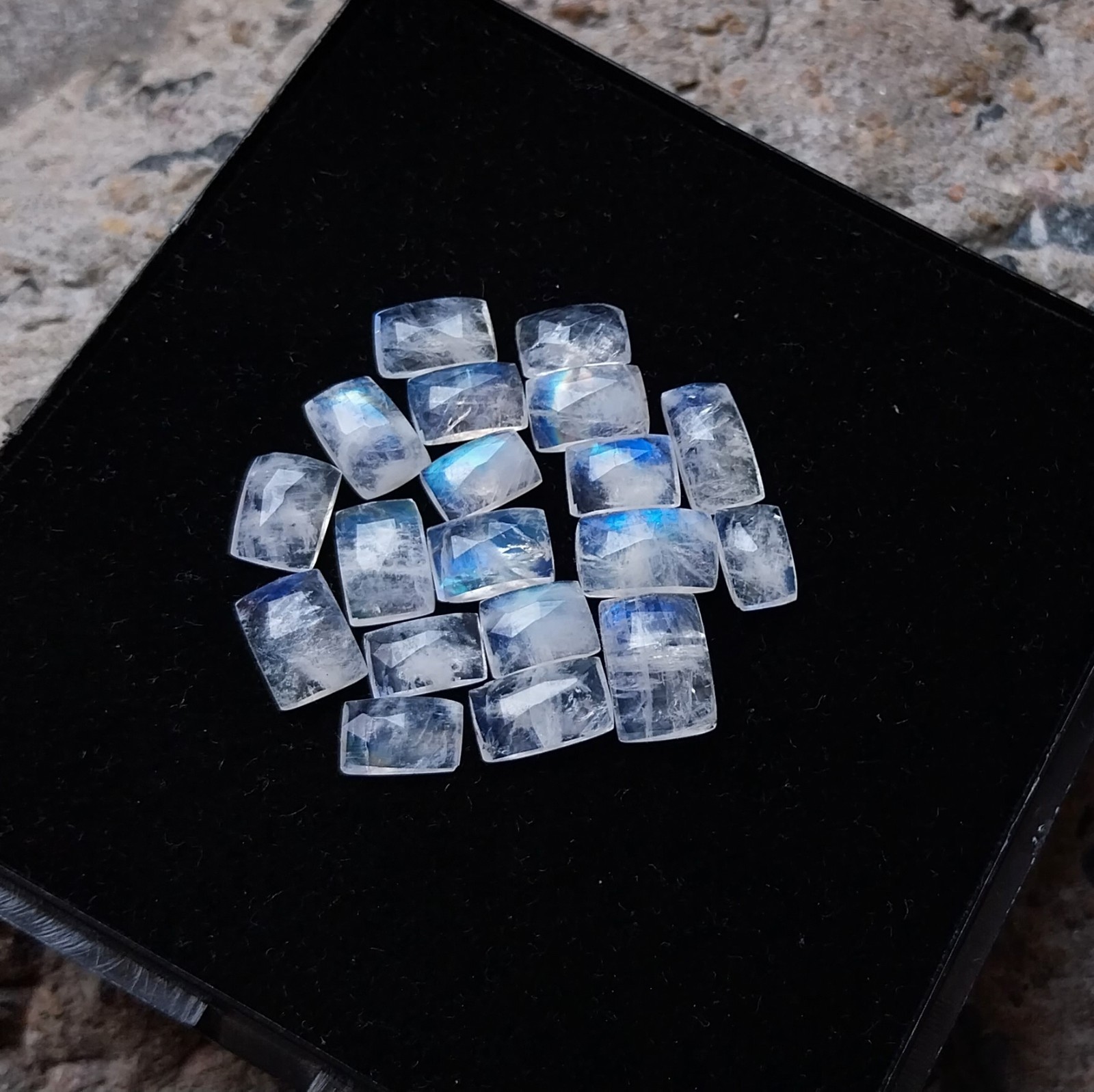 39 Carat 6×9-8×12 MM Natural Blue White Moonstone Rose Cut Cushion 19 Piece Lot