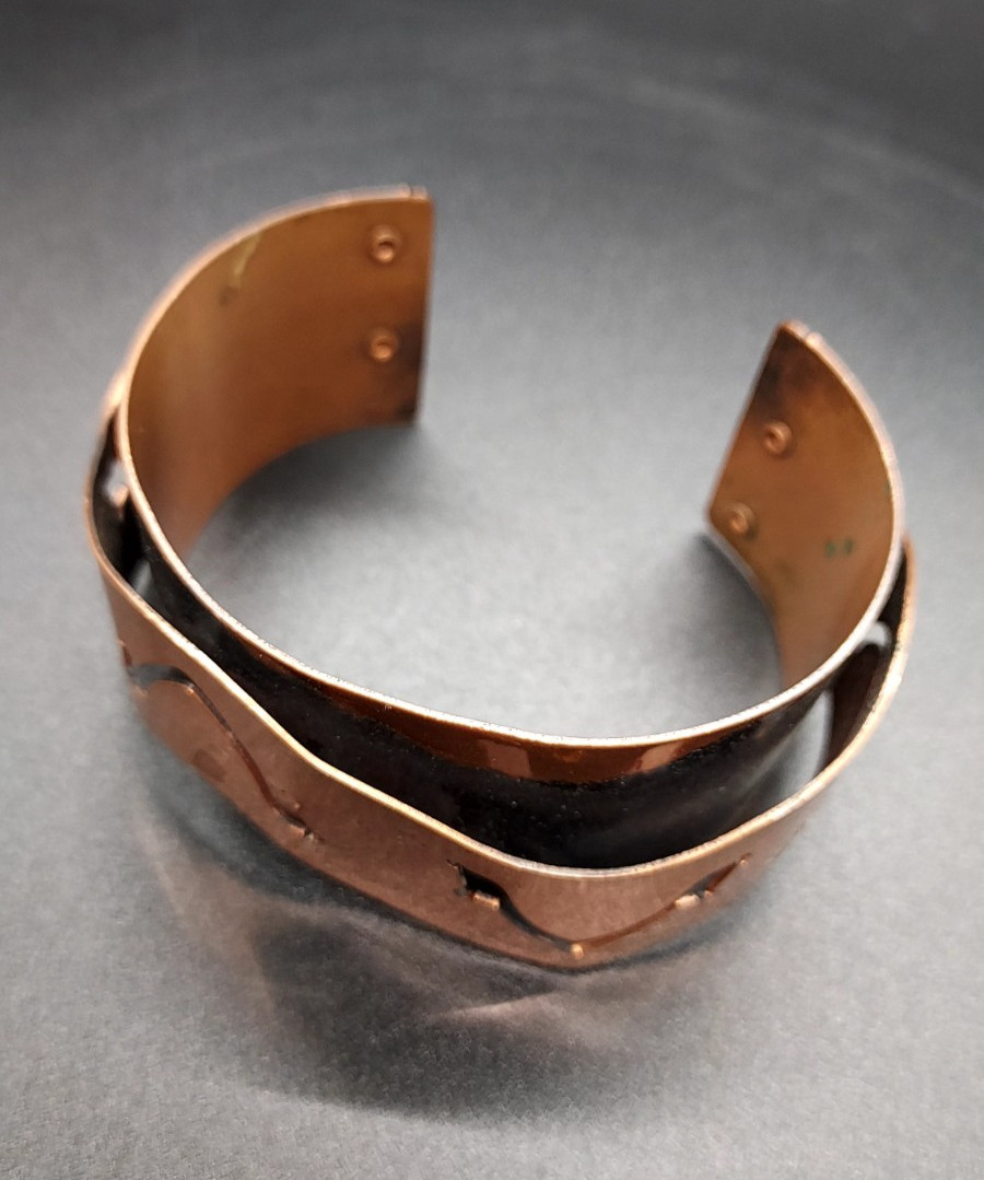 Vintage Copper 1 1/4 Inch Wide Bracelet Cuff