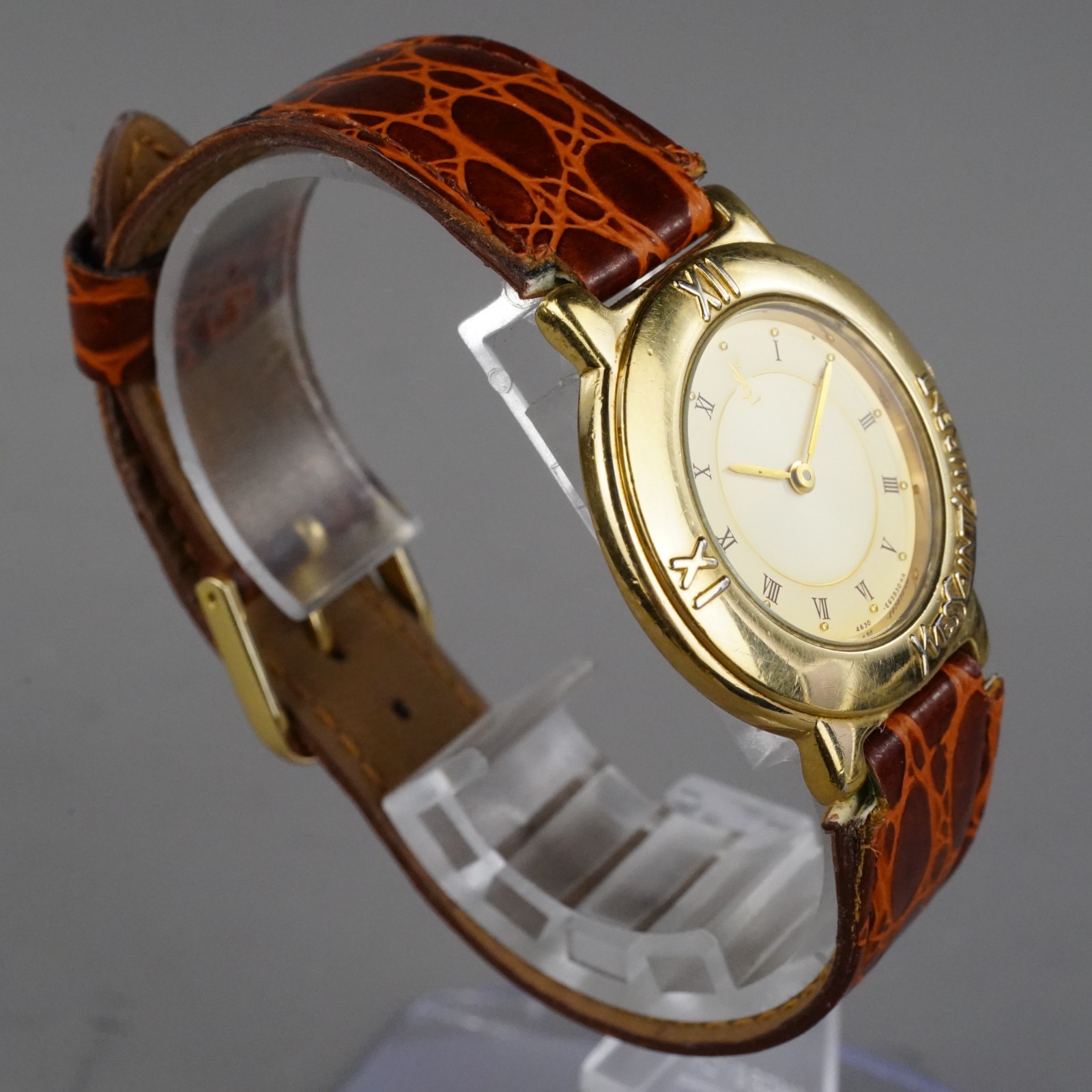 Yves Saint Laurent Vintage Men’s Watch 4620-E60957 Silver 31mm New Battery