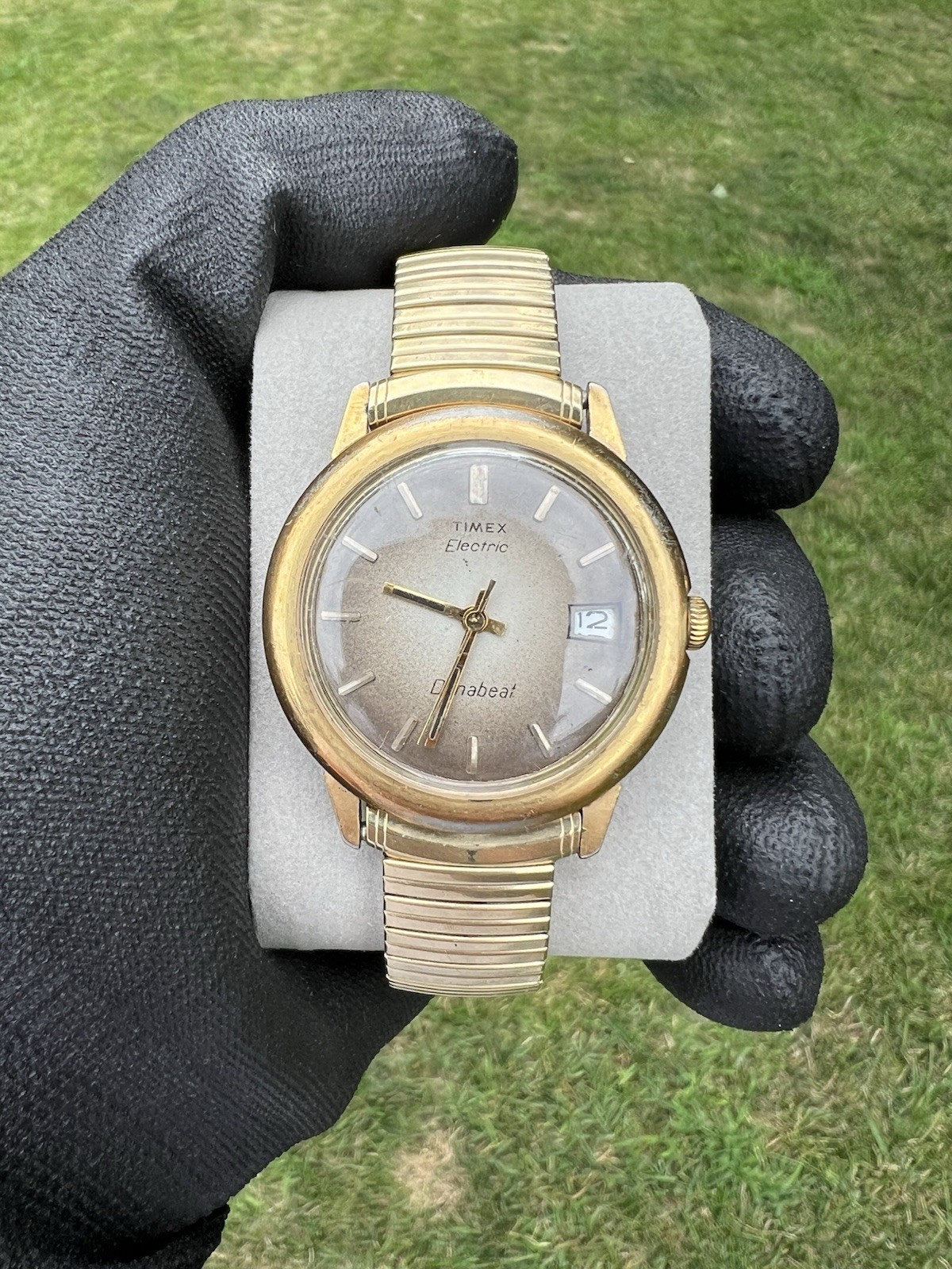 Vintage Timex Dynabeat Electric Expansion Bracelet Men’s Watch – Needs Battery