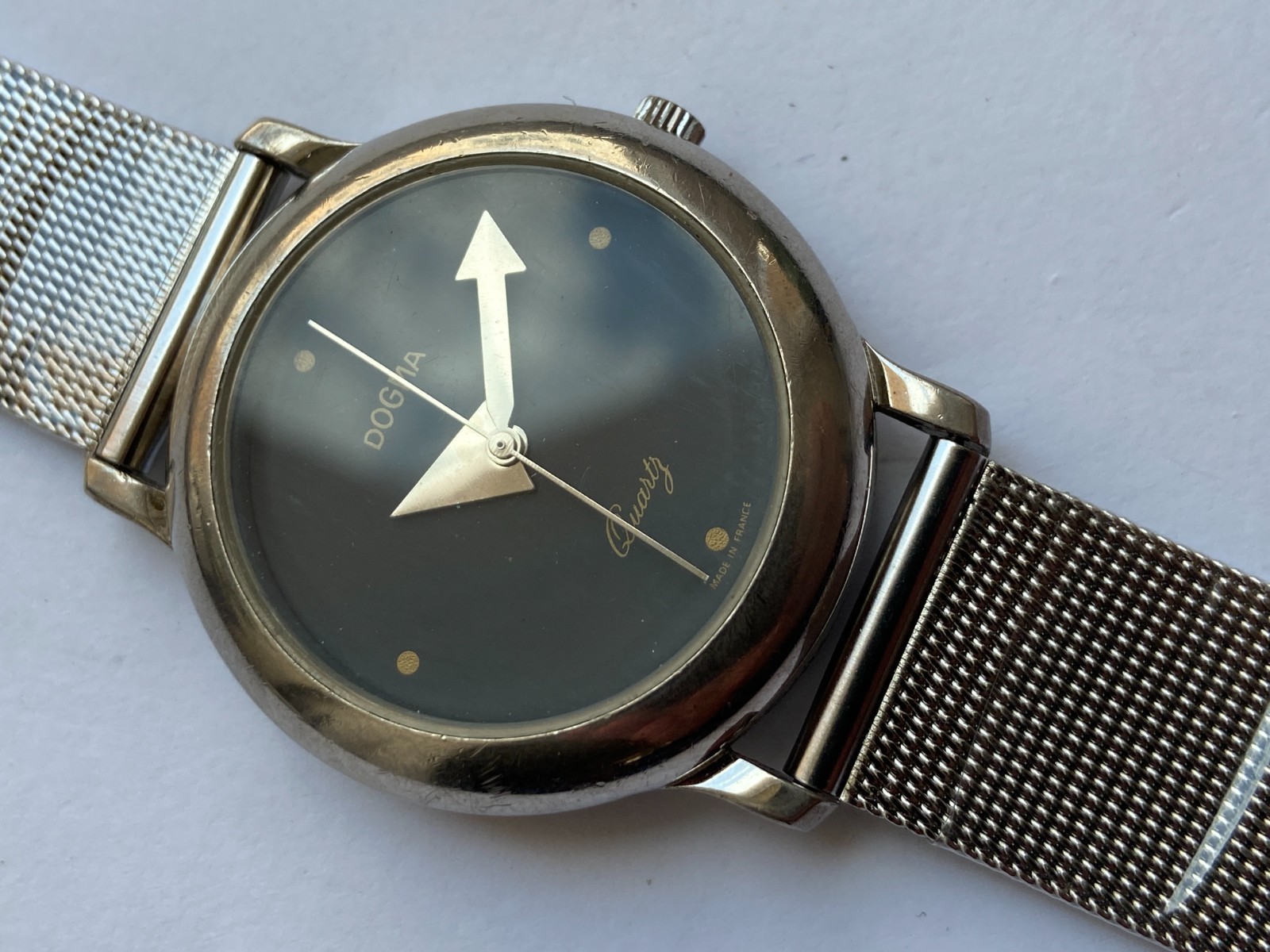 RARE MEN WRIST WATCH SWATCH QUARTZ DOGMA FRANCE THINLINE C-80 3 JEWELS WORK