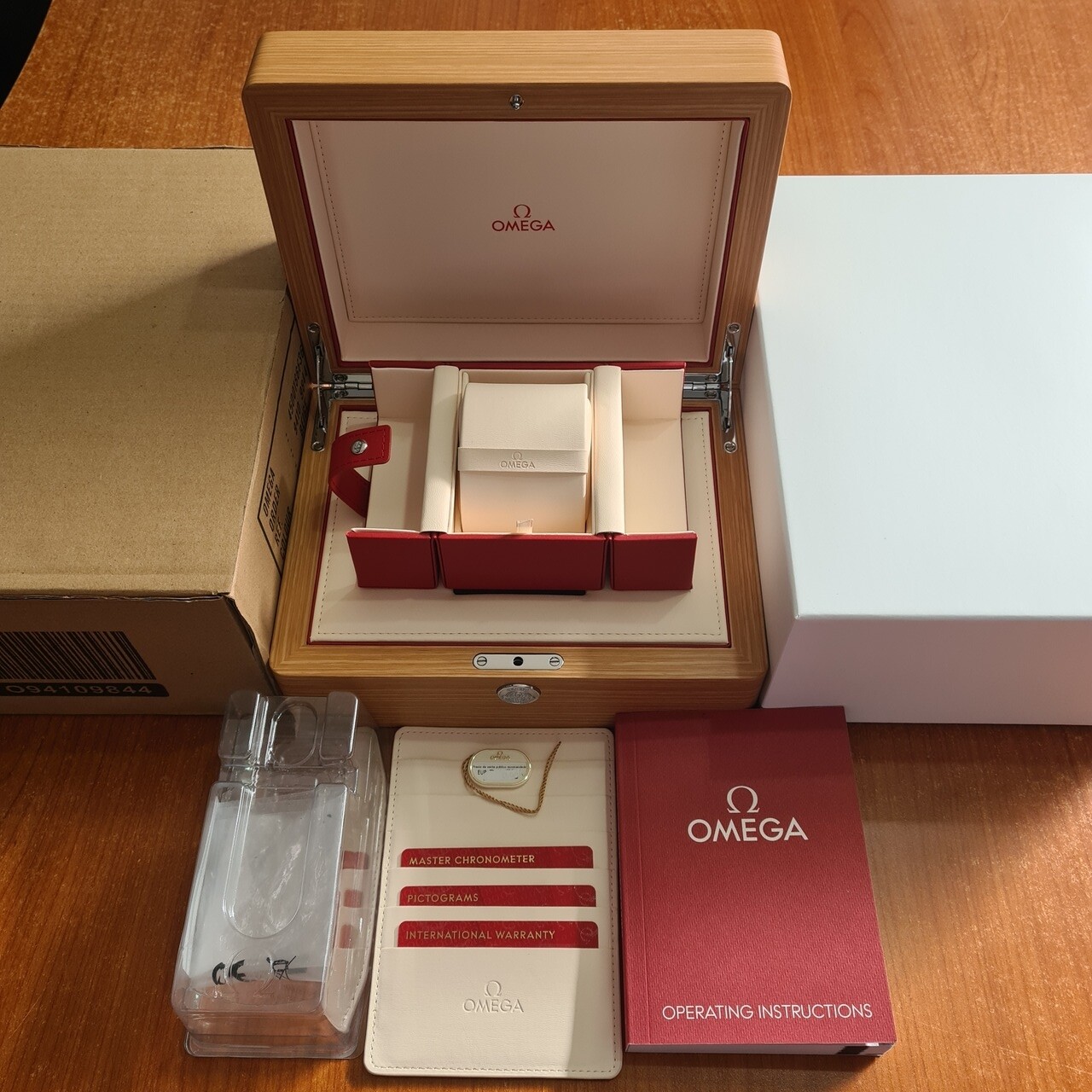 Omega Seamaster Diver 300M Co-Axial Master Chronometer 42MM