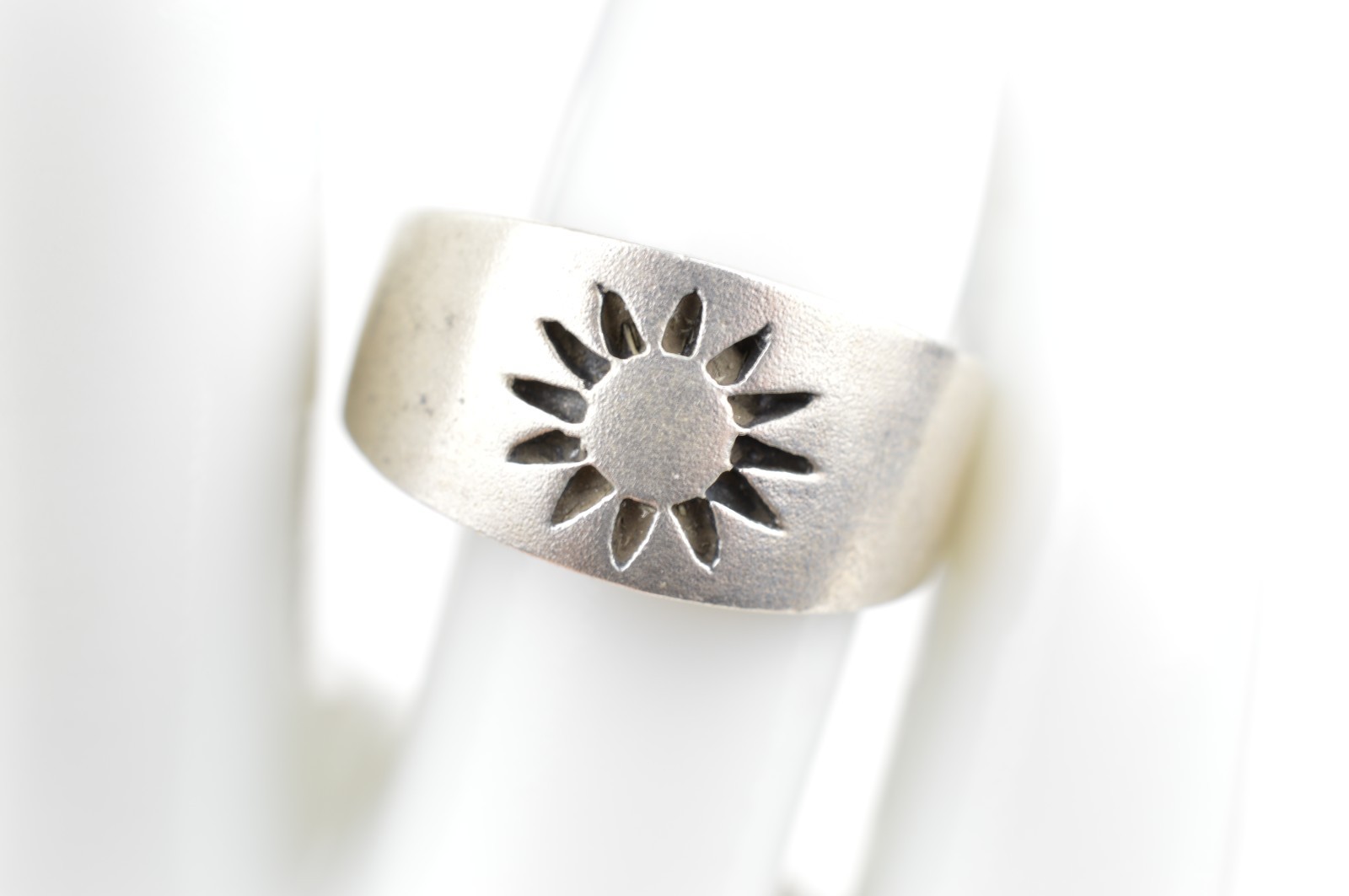 925 Sterling Silver Sunburst Wide Band Ring Size 7 Heavy 6.5g Boho Cigar Style