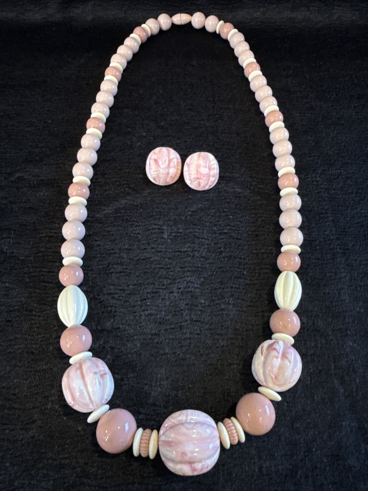 Vintage Chunky Dusty Rose Lucite Bead Hidden Barrel Closure Necklace & Earrings