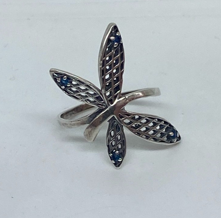 Vintage rings made of 925 silver, Size 6.5 . Weight 1.95 g. Jewelry from Ukrainе