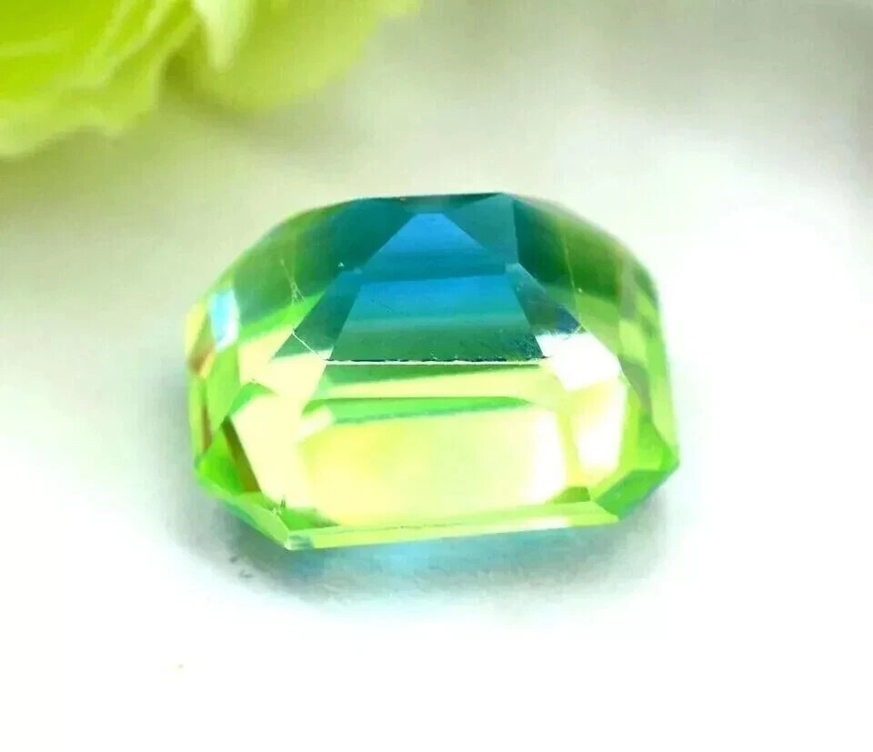 Natural Bi-Color Pitambari Sapphire Emerald 10-12CT Loose Certified Gemstone