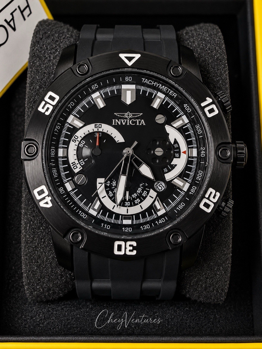Invicta 22799 Gent’s Chrono Black Dial Steel & Silicone Band Watch