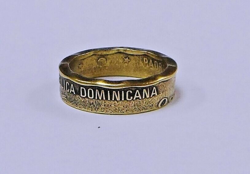 “Sealed” DOMINICAN REPUBLIC UN PESO handcrafted coin ring size 4-12