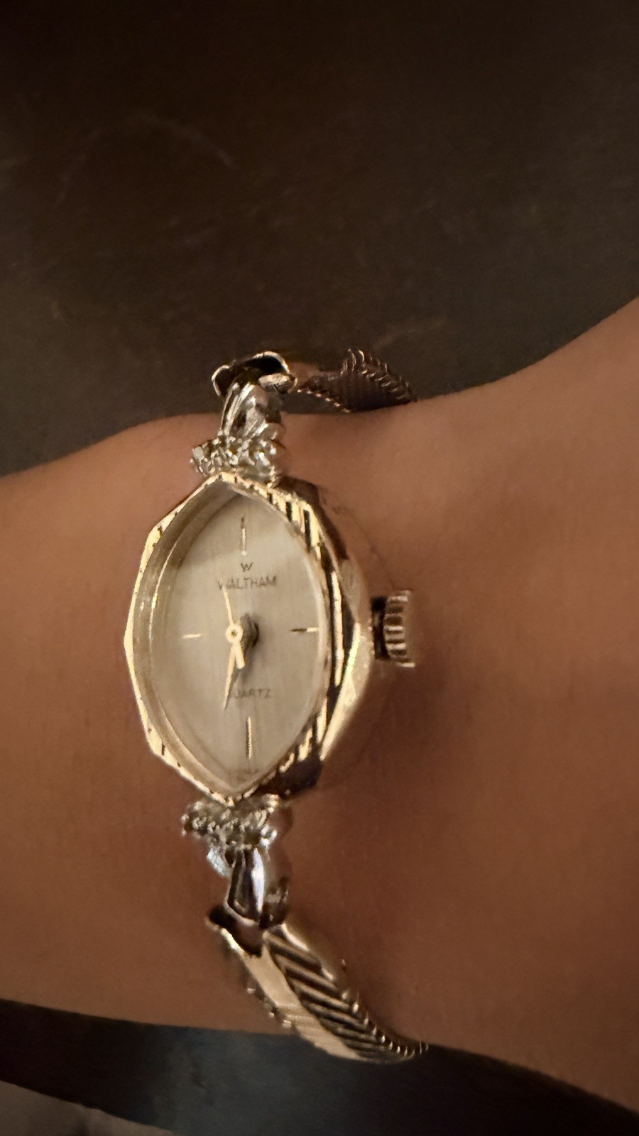 Vintage Waltham Japan 10K Gold Fill Ladies / Girls Quartz Watch with new battery