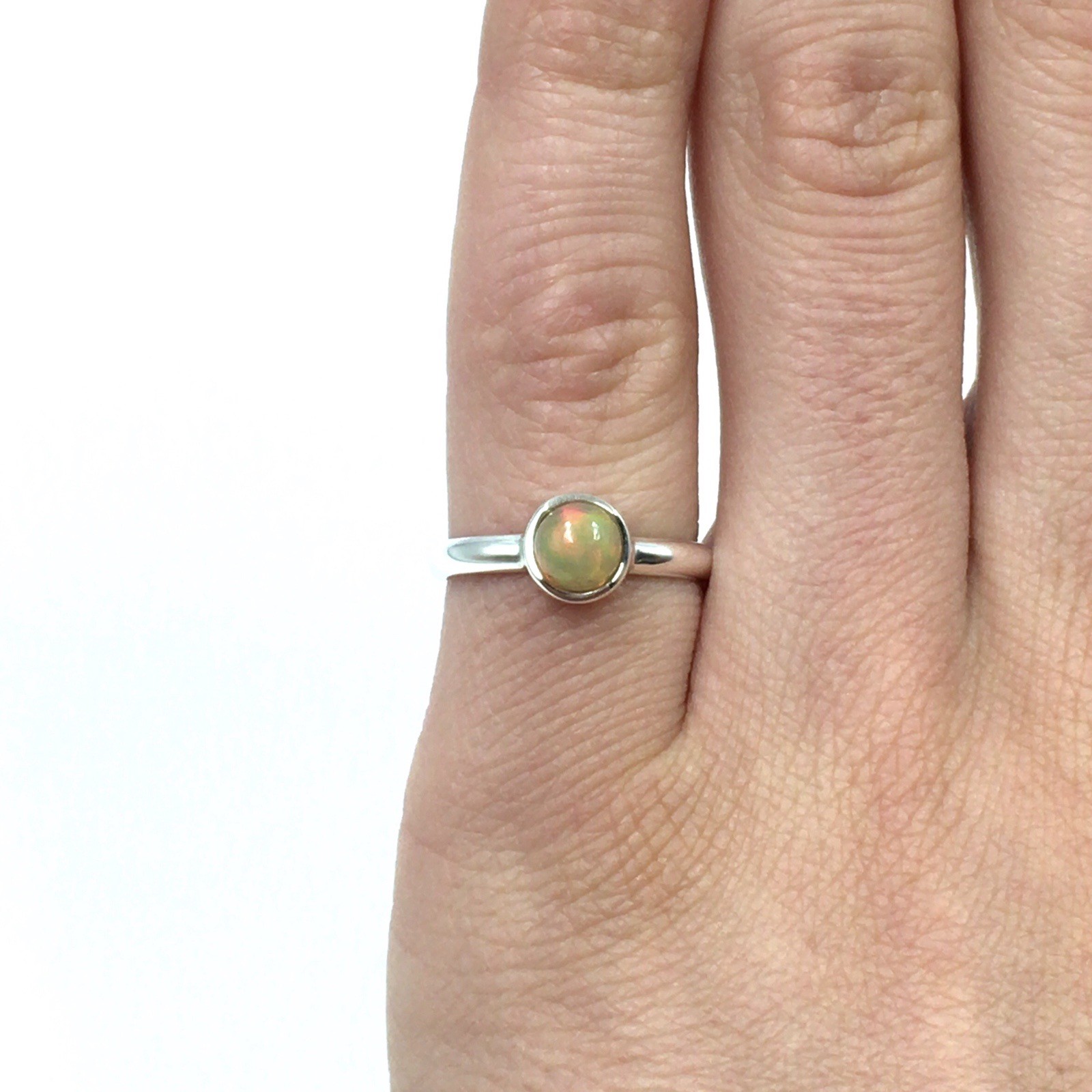 925 Sterling Silver Ring Opal 0.71ct Round Minimal Jewellery Modern 17.8mm 56