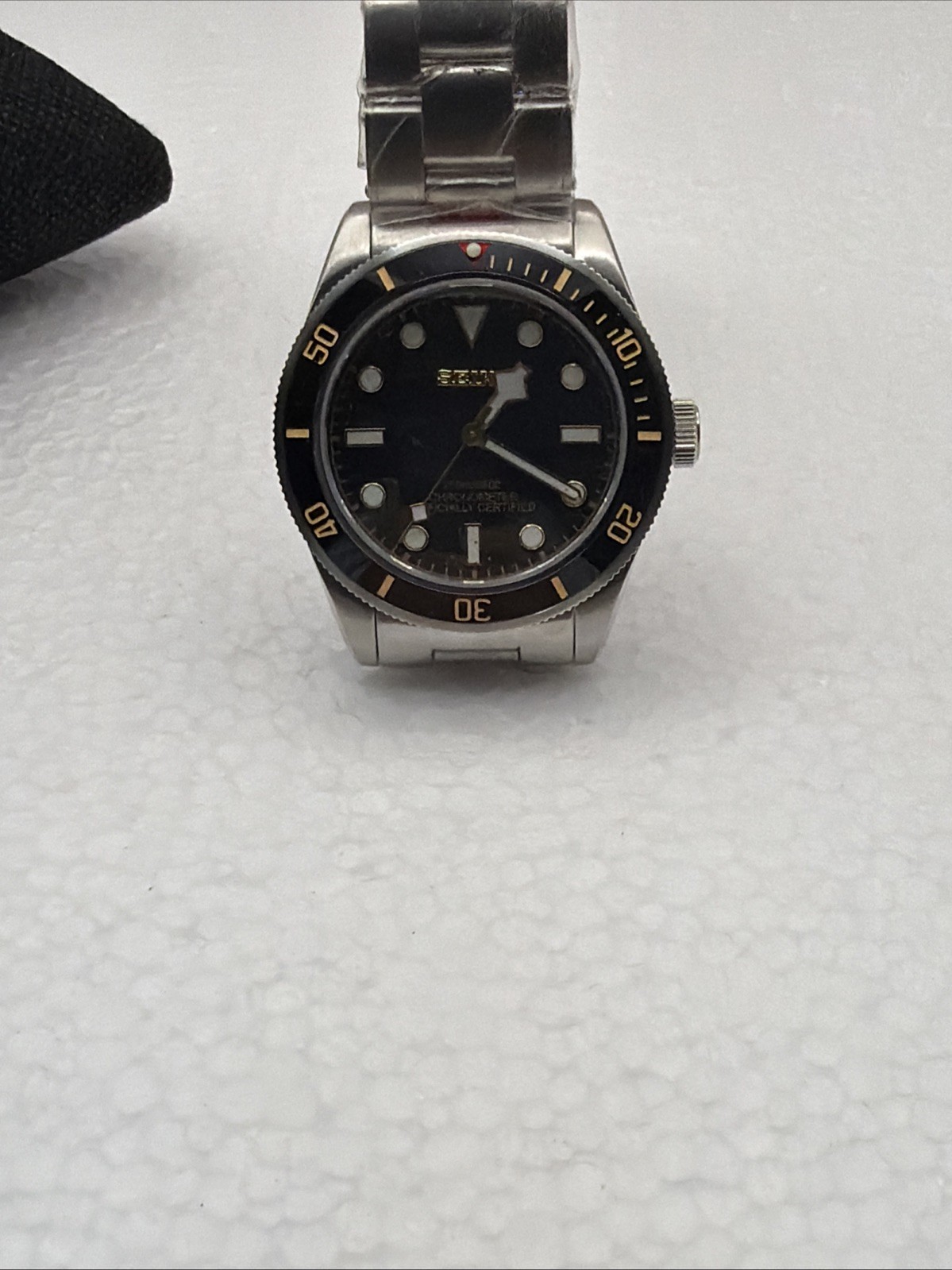 Hand-Assembled Custom Timepiece Seiko Mod Silver/black