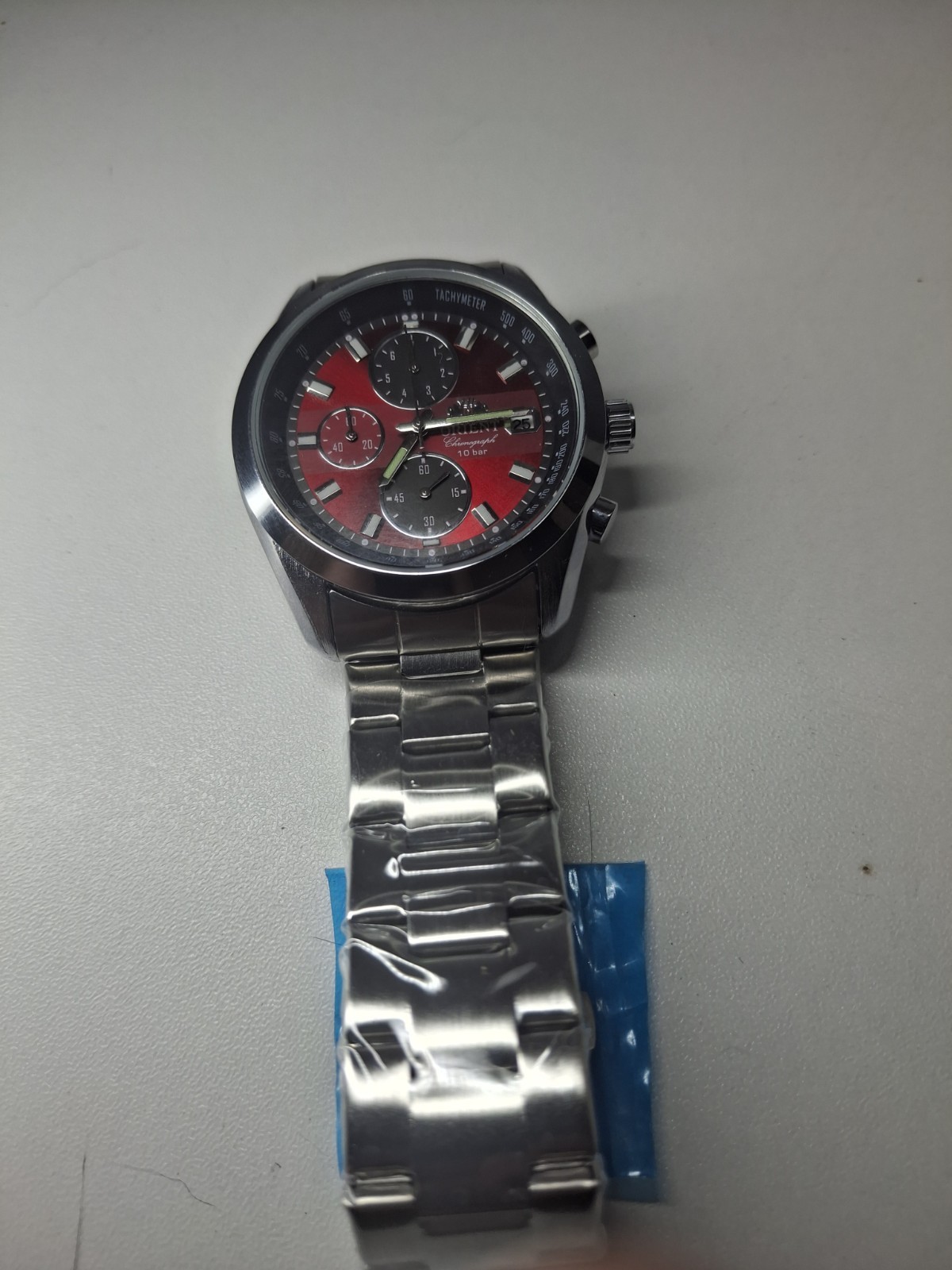 Orient Watch Men’s Quartz Chronograph Red Dial Stainless Steel Band Waterproof
