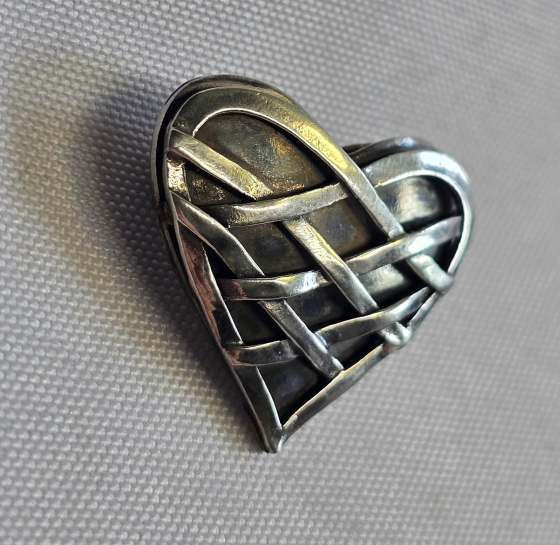 Sterling Silver Heart Weaved By GFMW Brooch 7.68g Fine Jewelry Scatter Pin