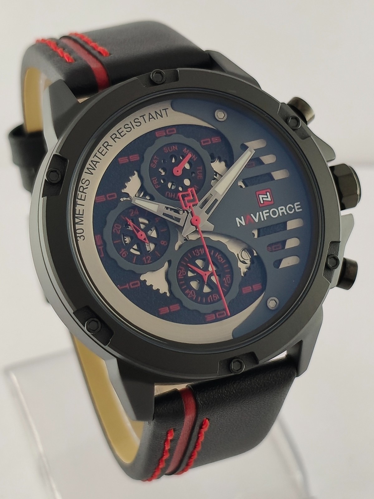 Naviforce Quartz Chronograph Grey Dial Date & Day Great Working Men Wristwatch
