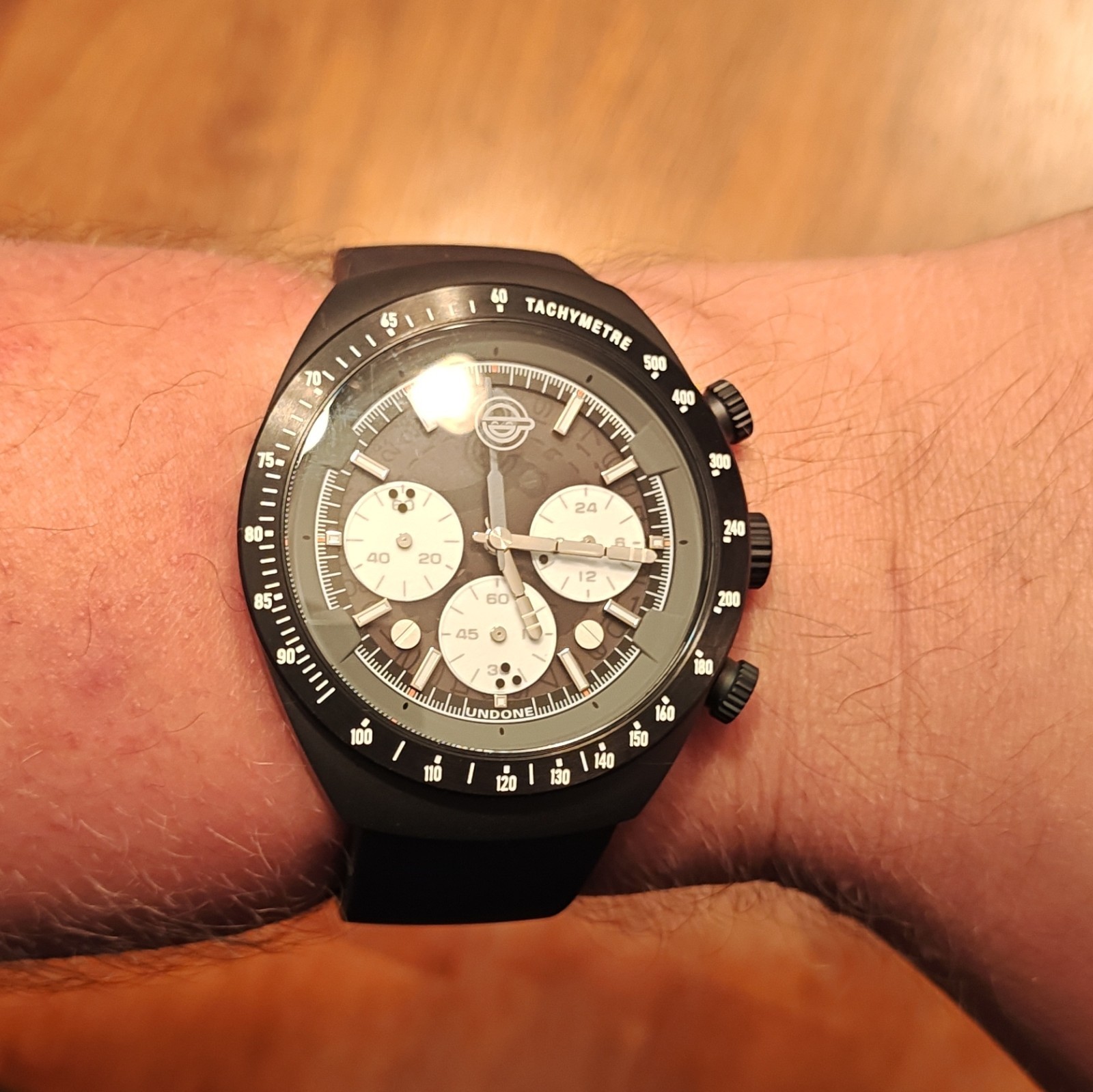 UNDONE Stand Alone Complex Quartz Chronograph Tachymeter 41mm Black Watch