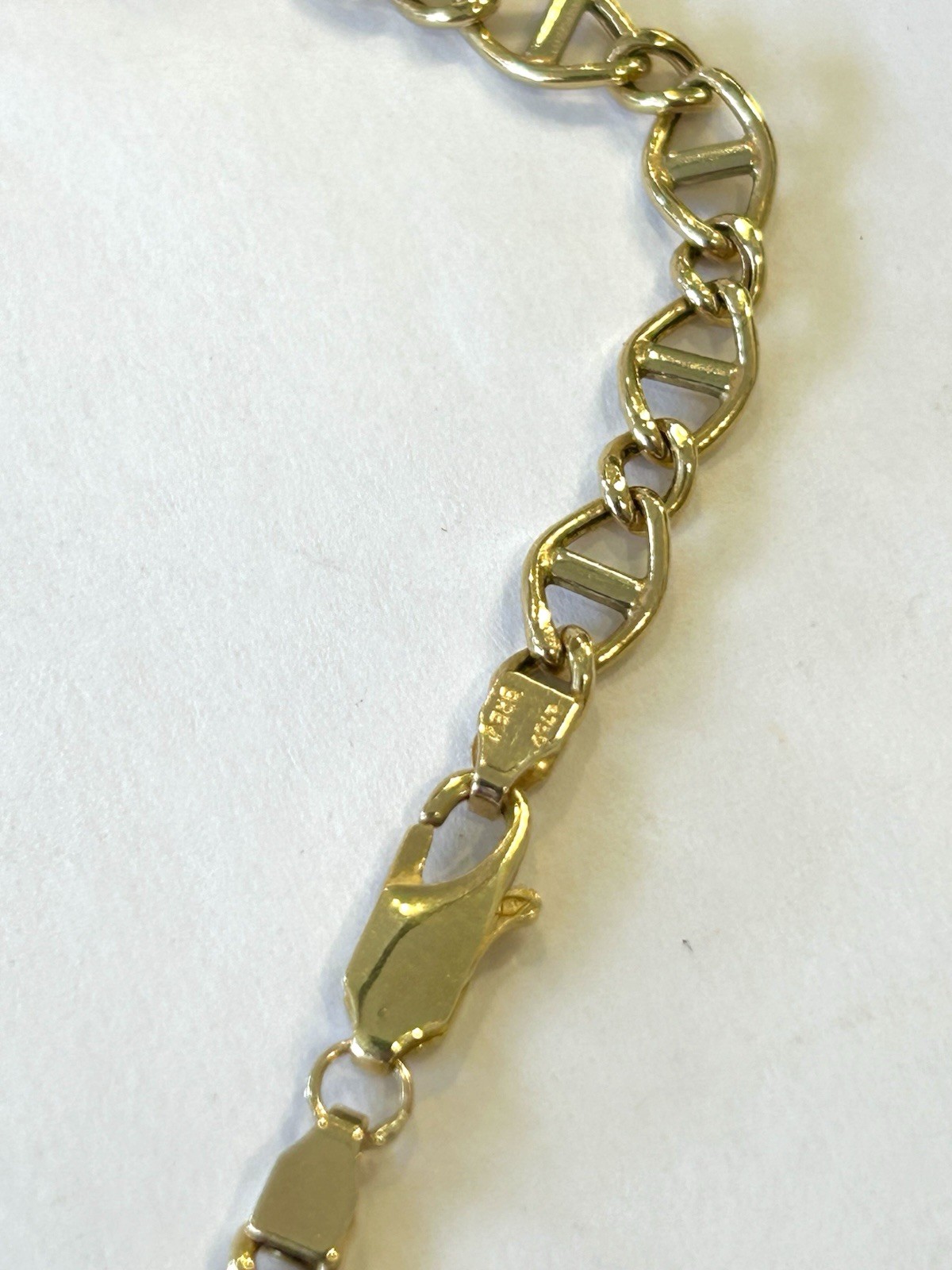 18k 750 Italy Solid Mariner Link 24″ Chain ~ 15.4 Grams ~ 5.4mm