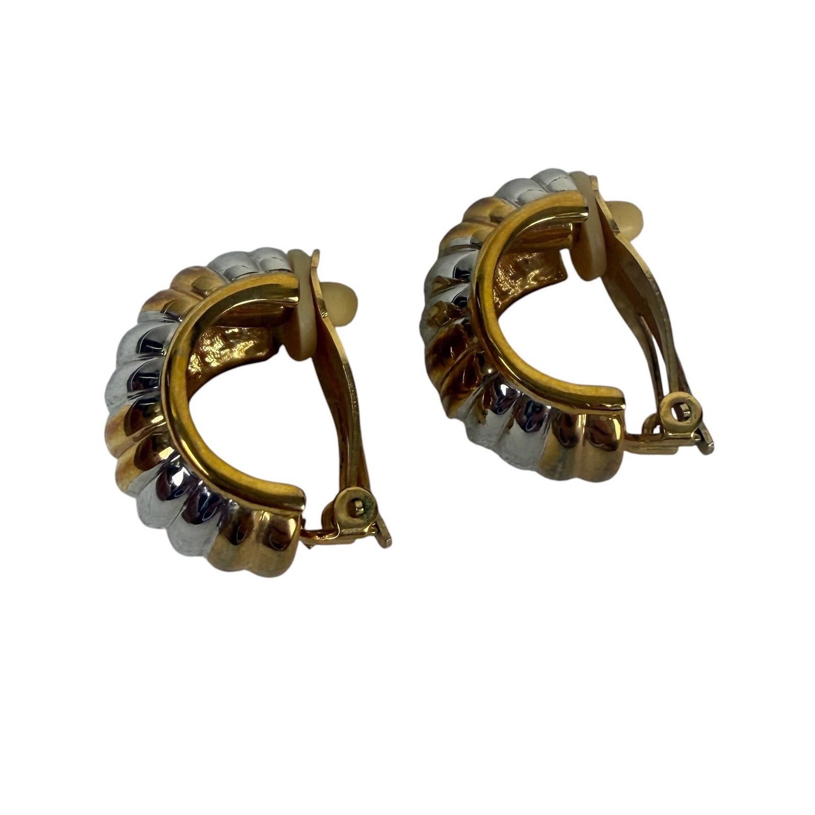 NLH Nat Landau Hyman Vintage Gold Silver Ribbed Dome Clip On Earrings Chunky