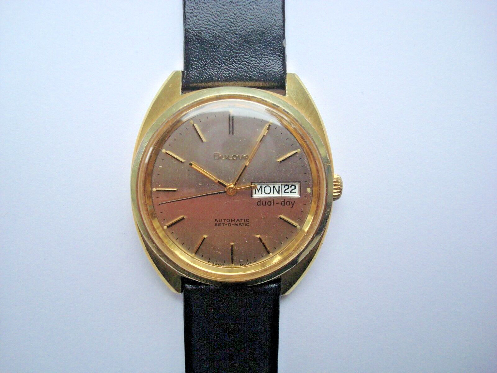Bulova N7 Mens Automatic Watch 17j. ETA 2879 Day Date Quick Set New Band GC Runs
