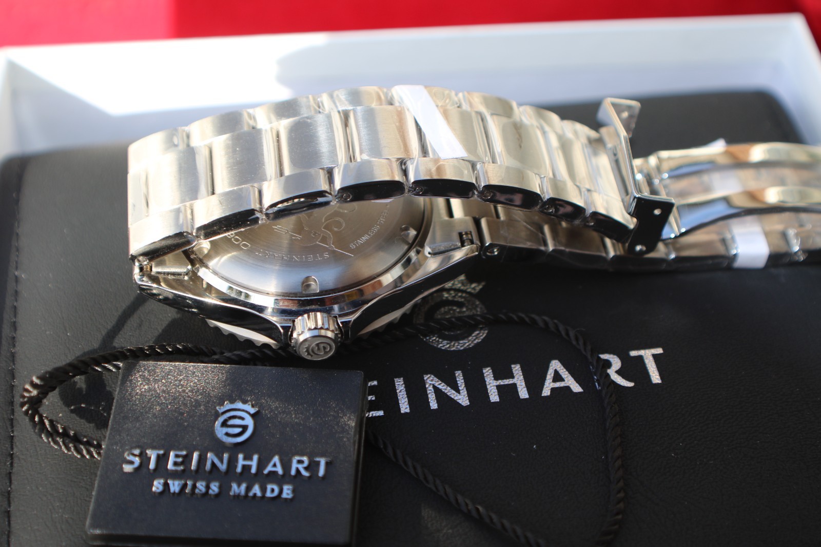 Steinhart Ocean One Premium 42mm. Boxes, Papers, Tags , A1 Condition.NOS
