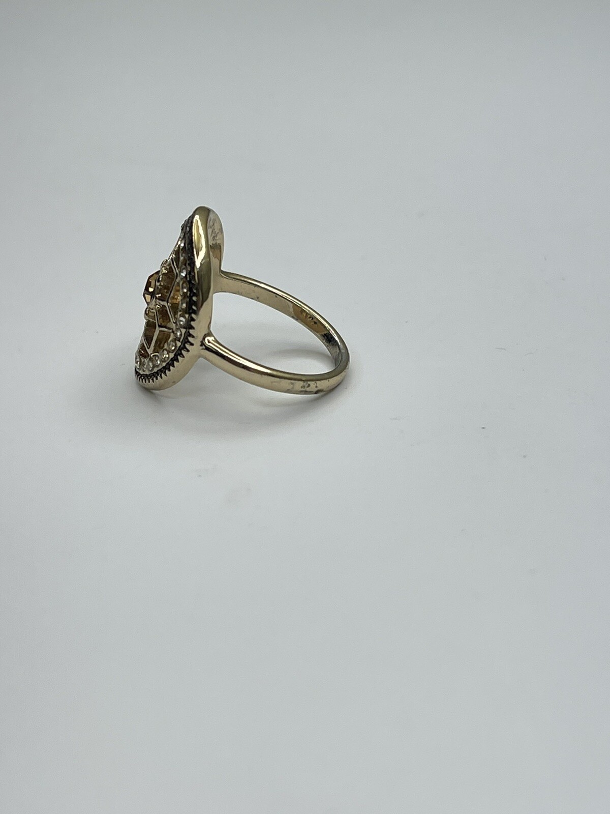 Womens Ring Size 7.5 Gold Toned Amber Faceted Crystal Stone Tiny Rhinstones