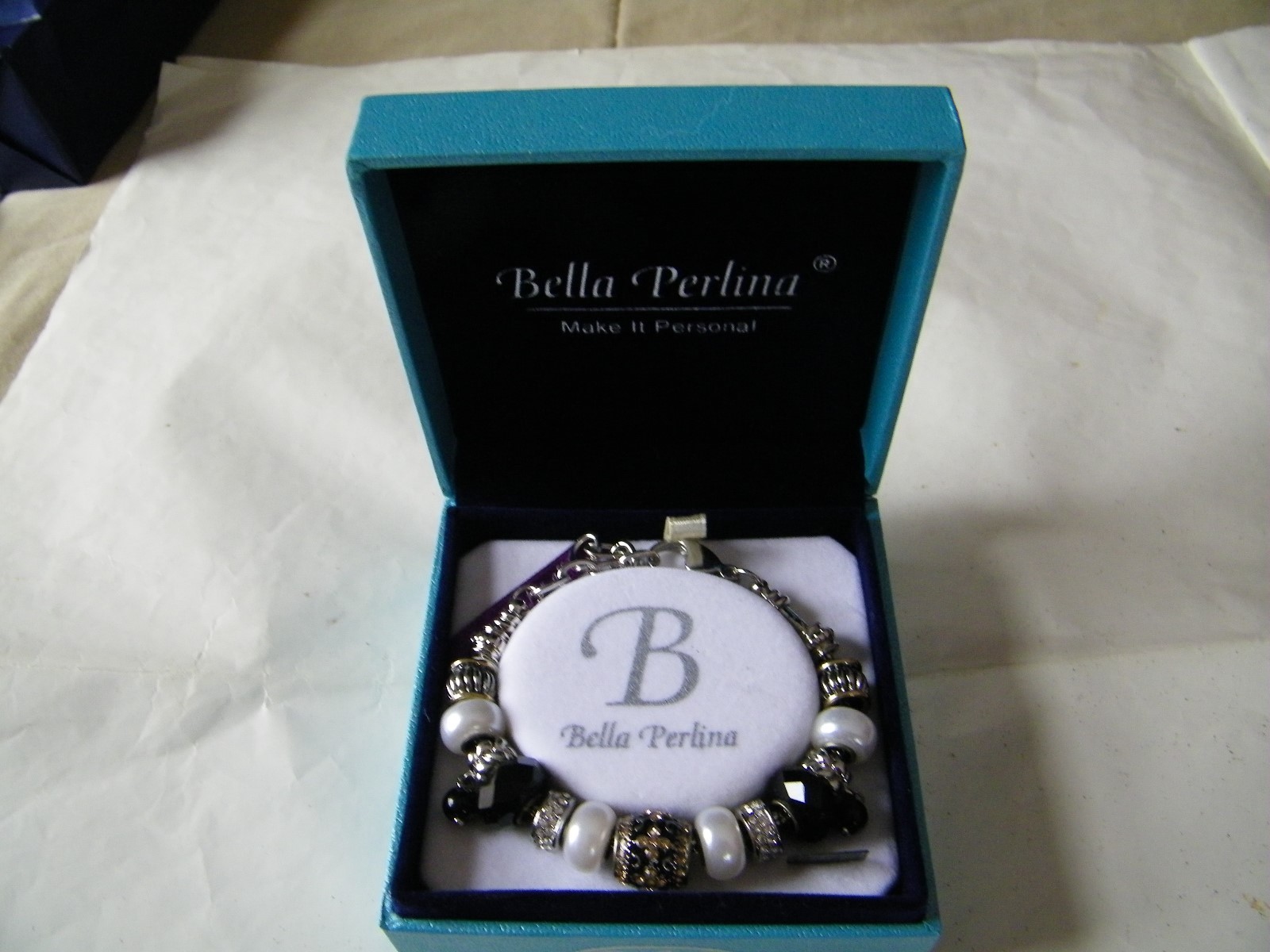 Bella Perlina Deluxe Charm Bracelet