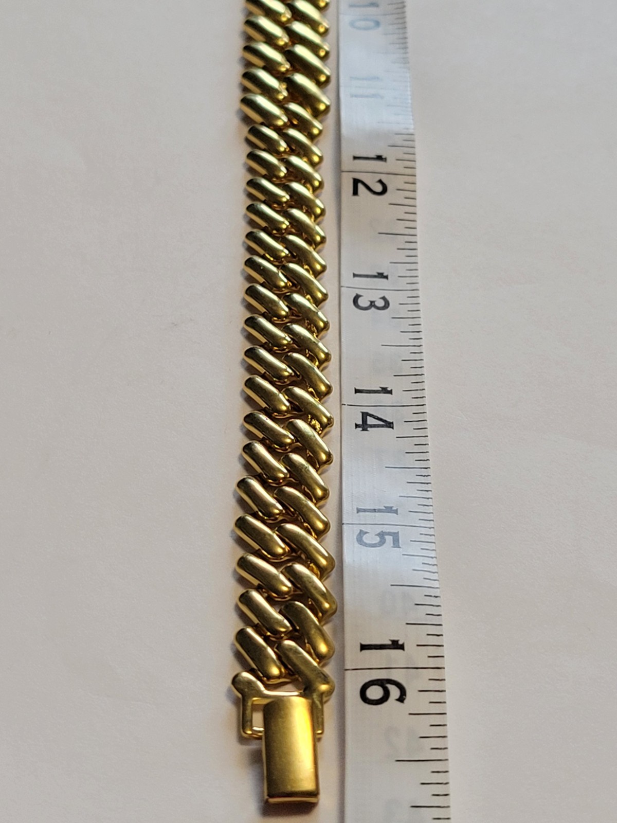 Vtg Napier Gold-Tone Box Chain Collar Necklace Fold-Over Clasp