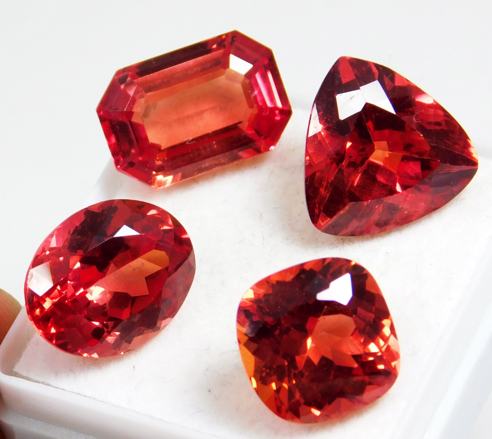 Natural Orange Pink Padparadscha Sapphire 31.50 Ct Certified Mixed Gemstone Lot