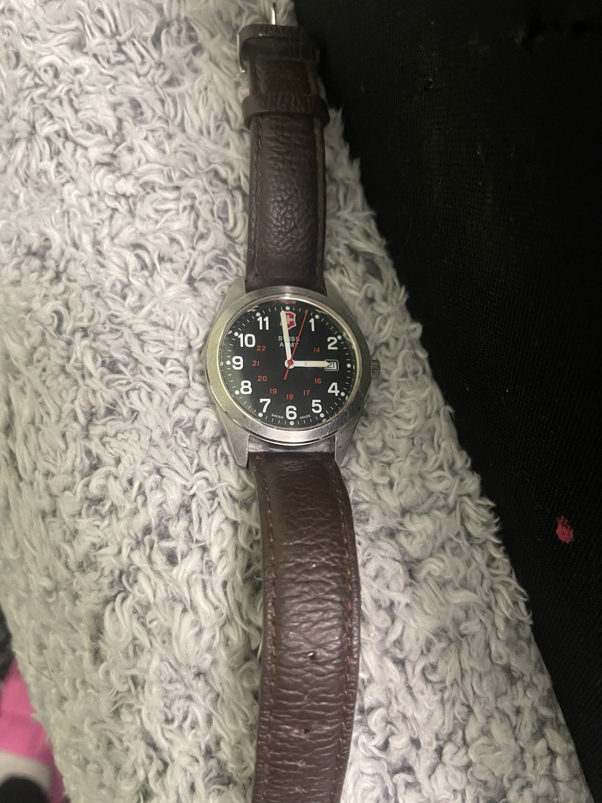 Victorinox Swiss Army Garrison Leather Field Watch Black Dial Needs Battery