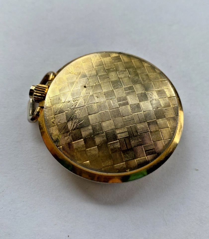 Seato Royal Time Golden Star Full Hunter Swiss Pocket Watch Nonworking Gold Tone