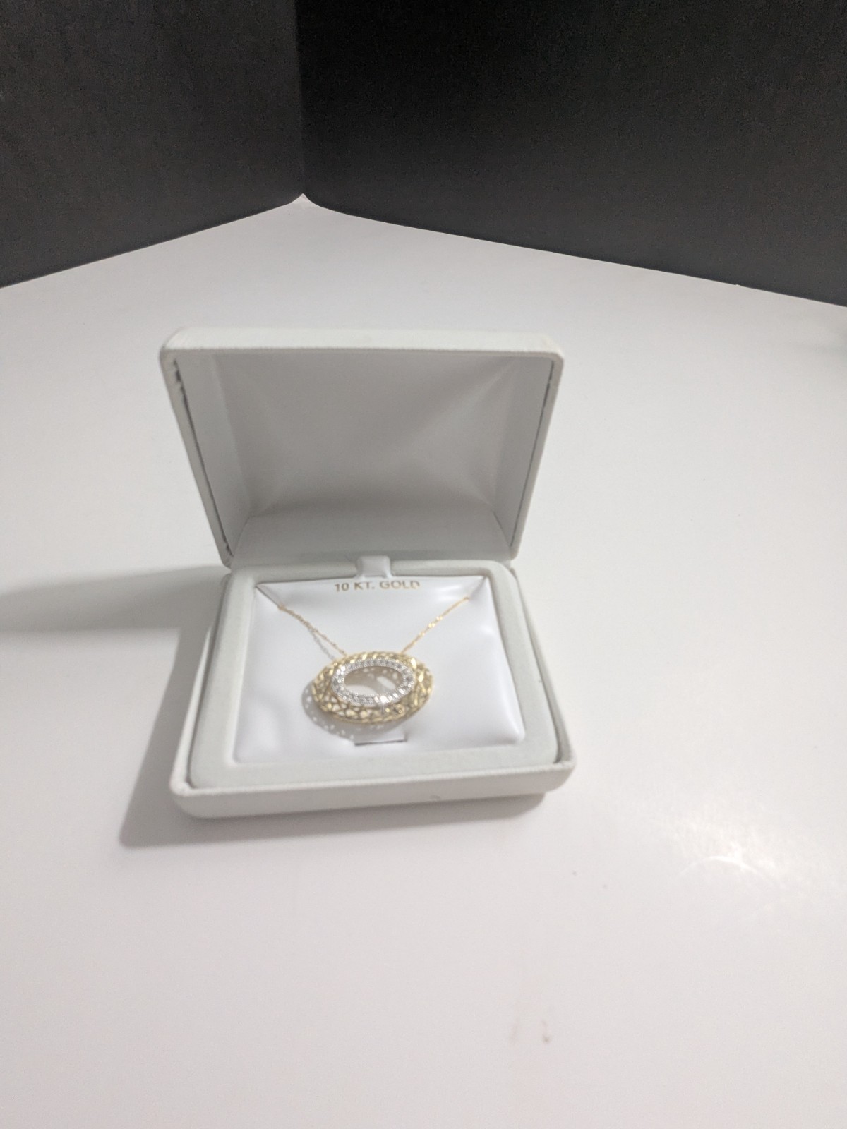 10K Gold Two-Tone Oval Pendant Necklace