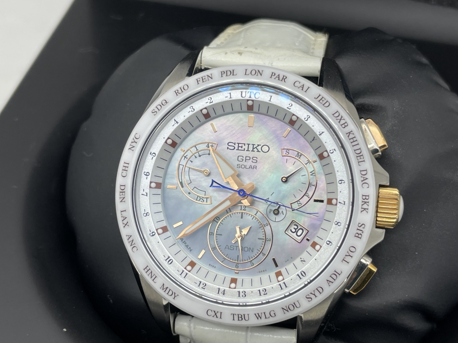 SEIKO ASTRON GPS Radio Wave Solar Men’s Watch Beautiful MOP Dial 8X53-0AJ0-2