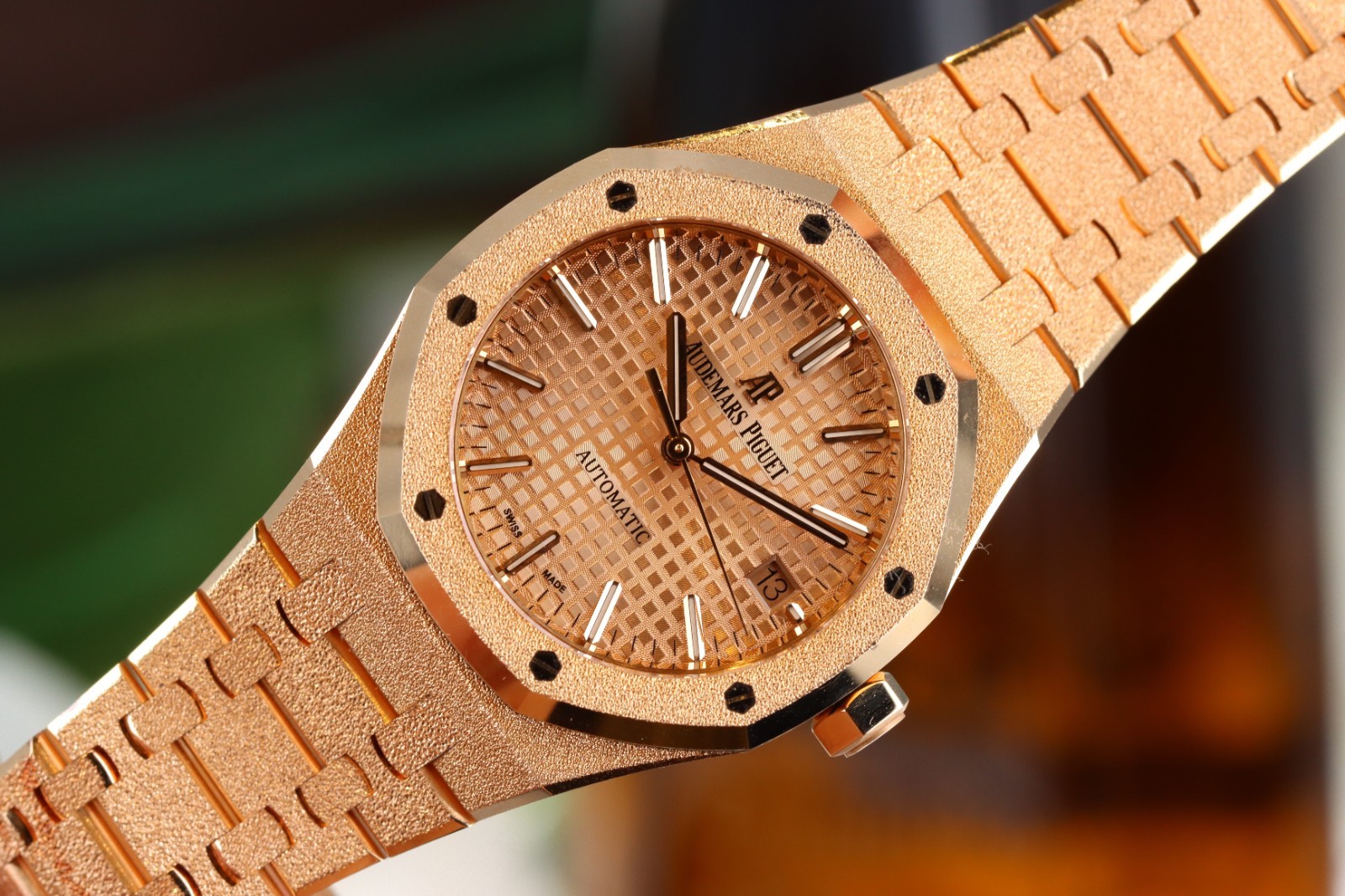 Audemars Piguet Royal Oak 37mm Automatic Frosted Pink Gold 15454OR.GG.1259OR.03