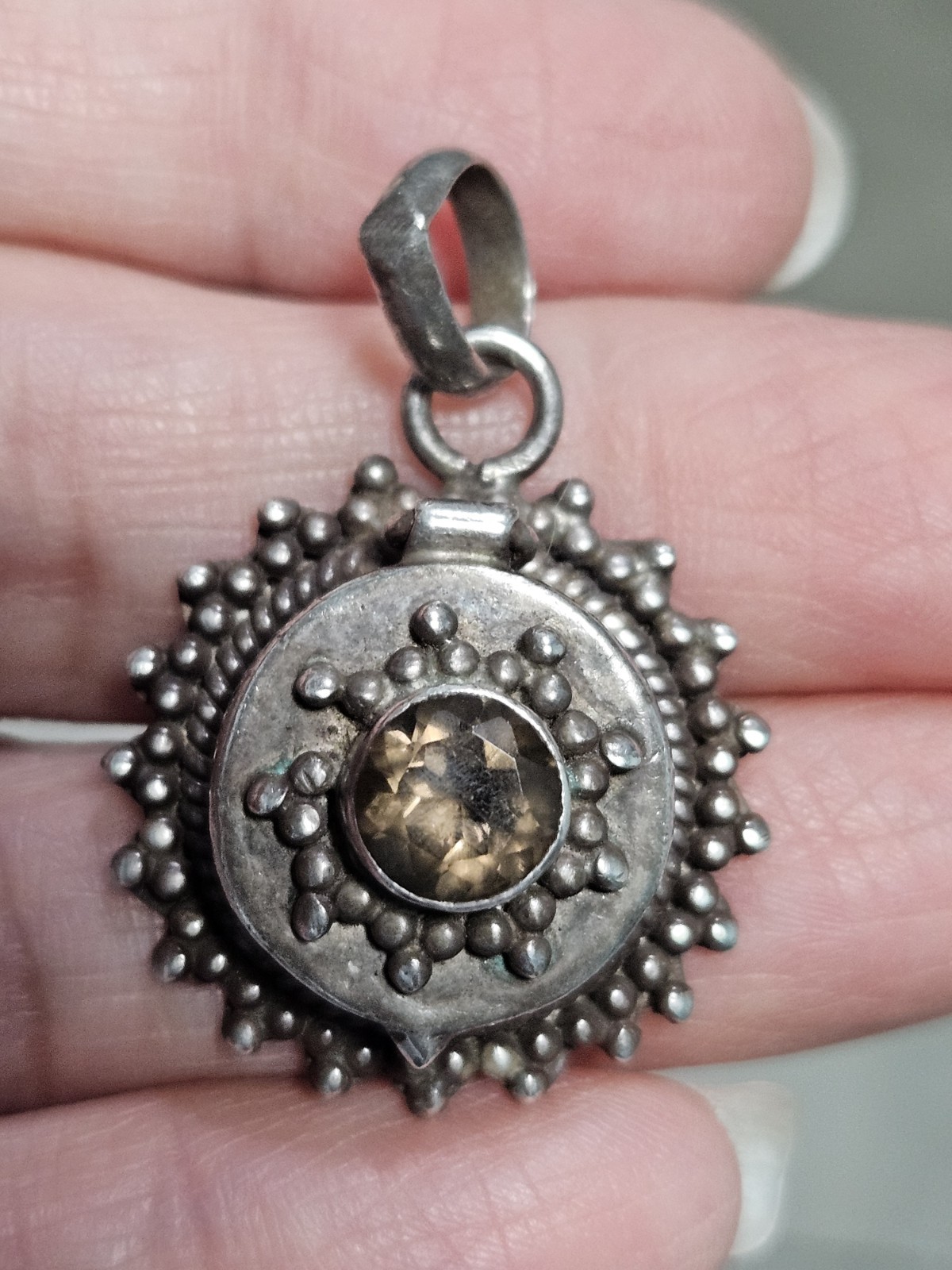 Vintage 925 Pill / Poison /Locket Box Pendant 10g