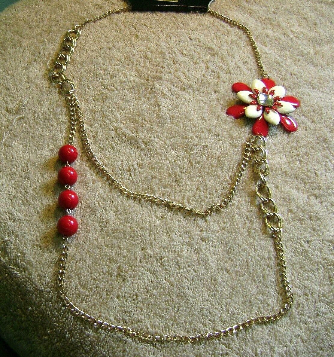 NWT- LAKE SHORE DRIVE RED AND WHITE ENAMEL FLOWER BEADED CHAIN NECKLACE!!!