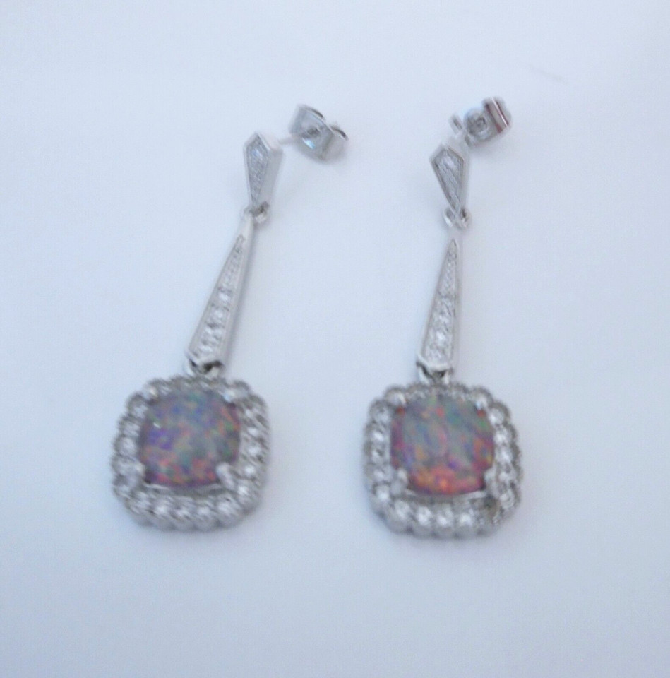 (SE 19) GORGEOUS LAVANDER FIRE OPALCZ STUD EARRINGS