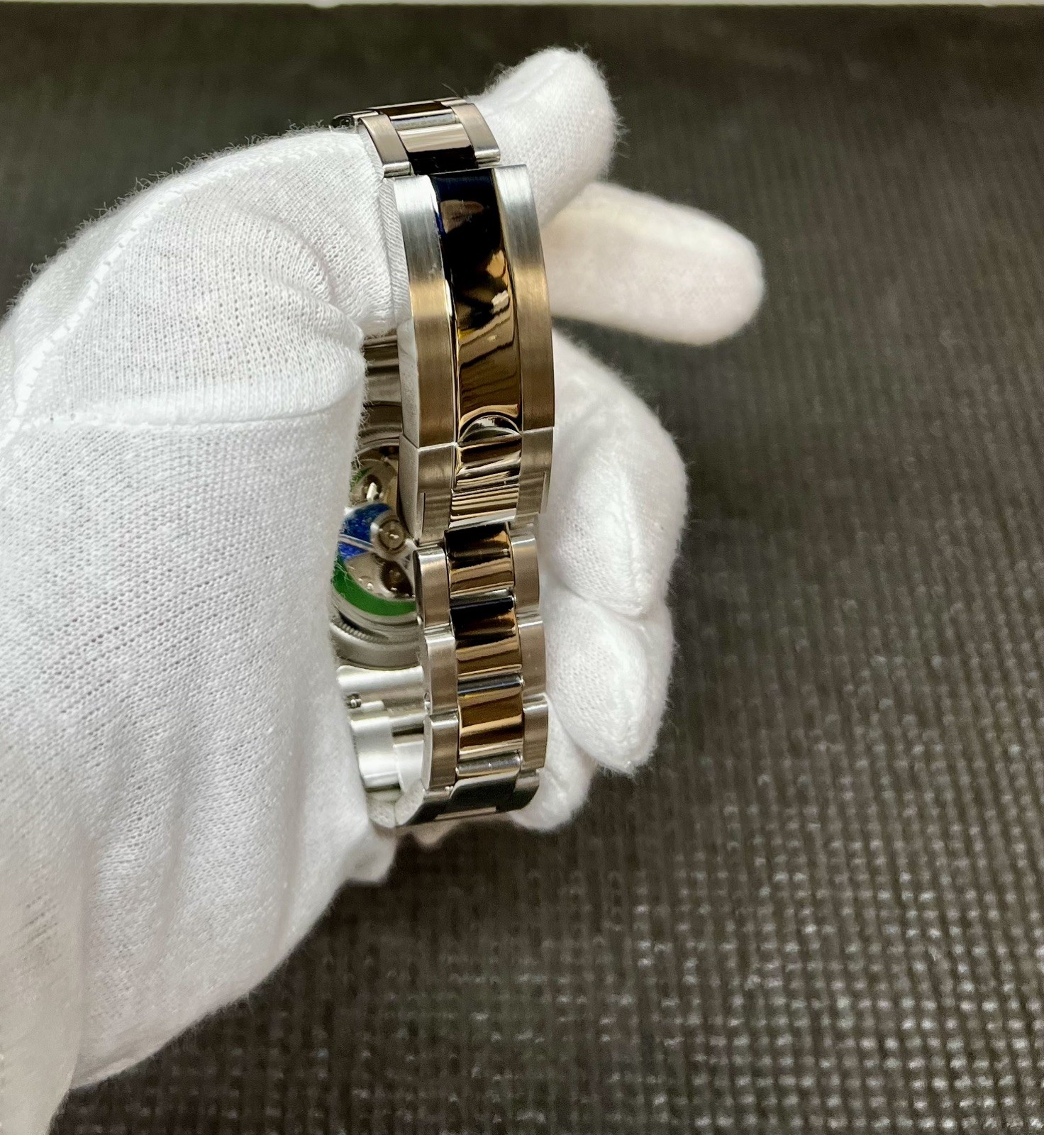 Custom Made 39mm Watch with Green Palm Dial, NH35A TMI Movement