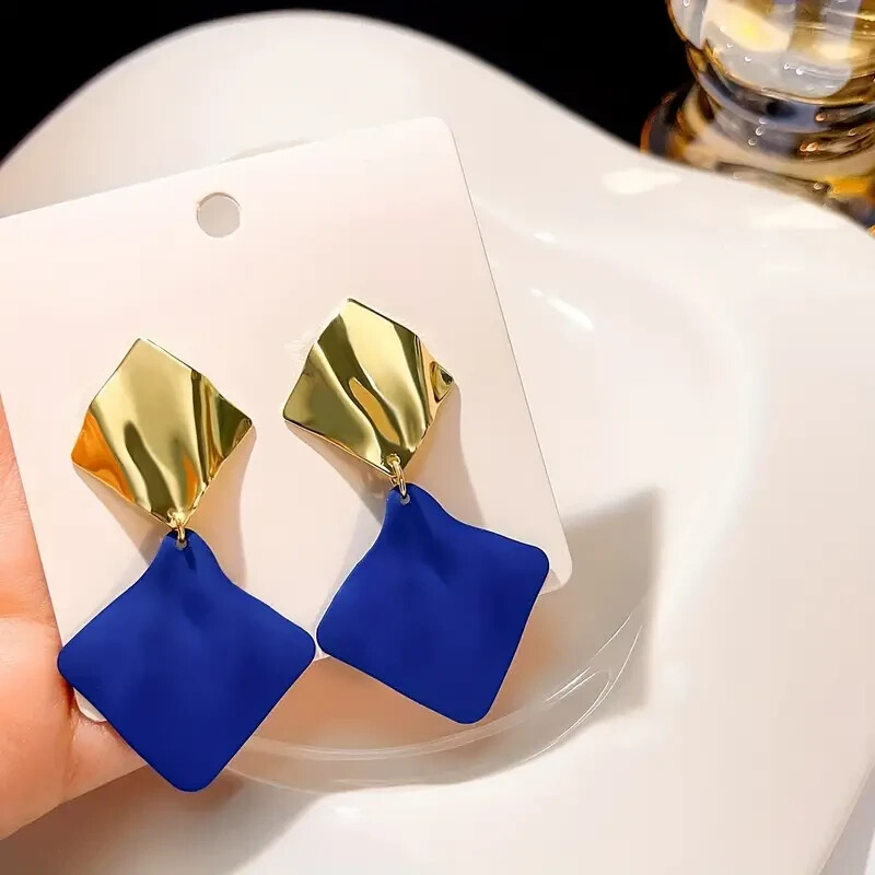 Retro Sexy Metal Style Rhombus Personality Trend Klein Blue Contrast Color