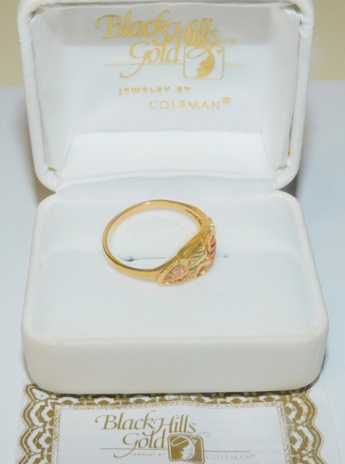 Black Hills Gold 10k Three Leaf Diamond Cut Ring Size 8