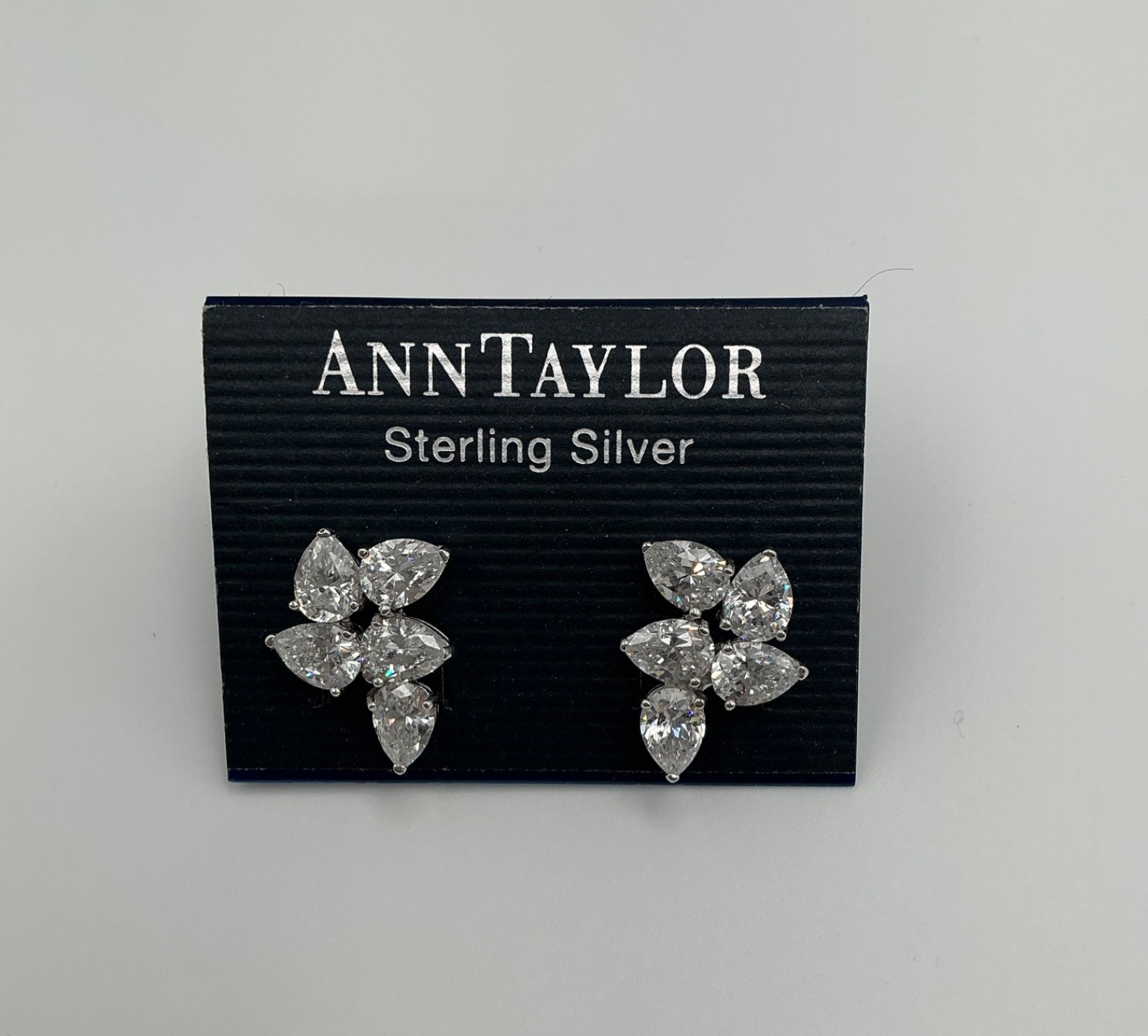 NEW Ann Taylor Sterling Silver 3/4” Pierced Earrings Pear Modern Crystal CZ