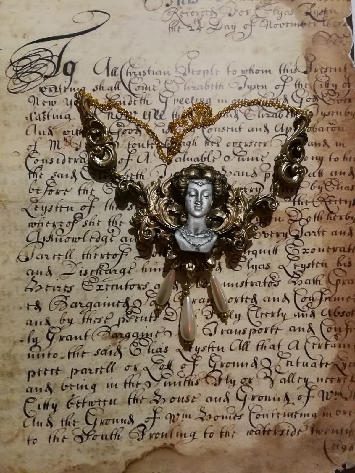luxury jewelry necklace vintage style pendant woman antique accessories art deco
