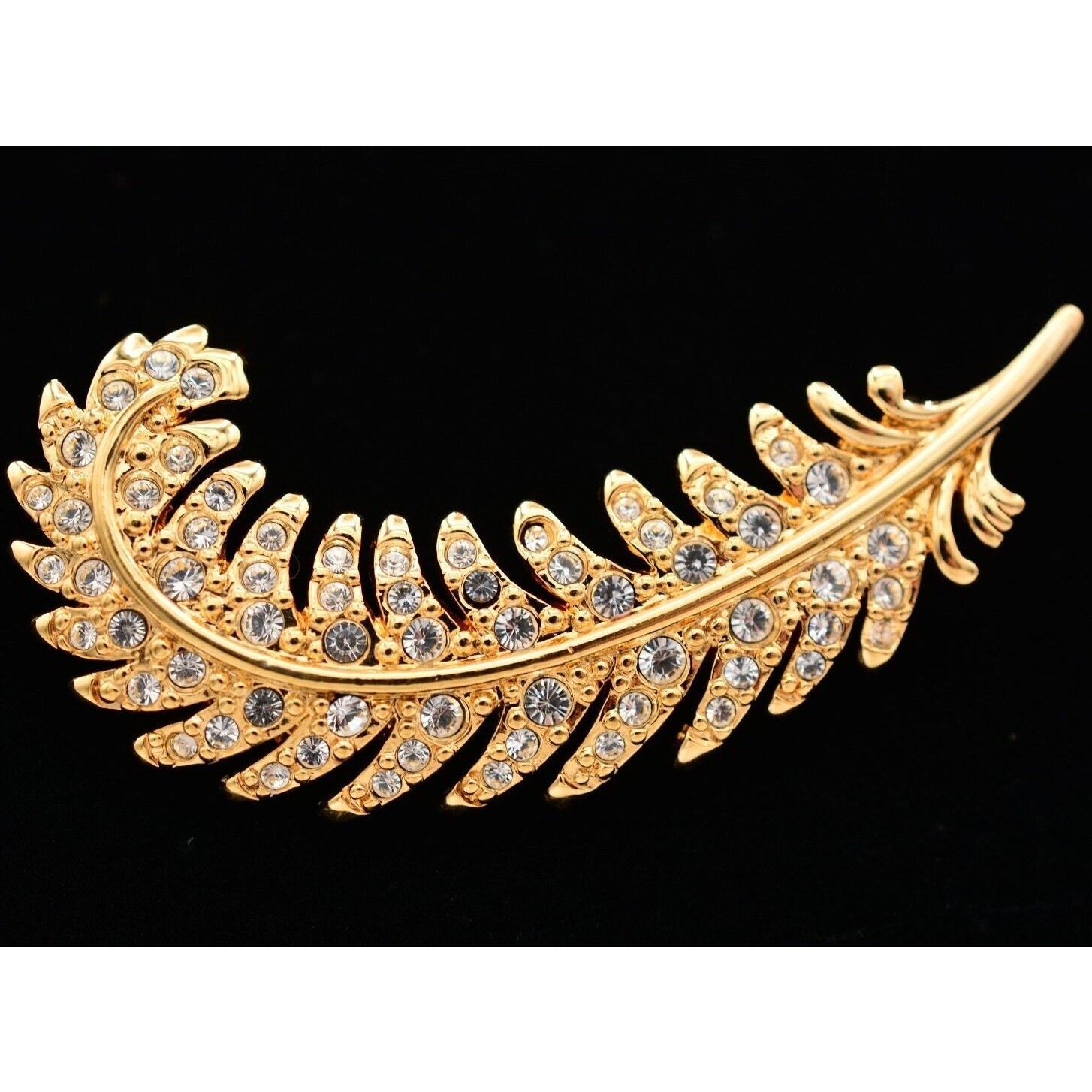 Swarovski Vintage Crystal Feather Leaf Pin Brooch Rhinestone Swan Signed Bin7
