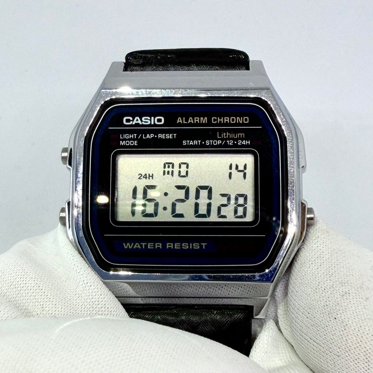 Working Excellent condition CASIO ALARM CHRONO Digital Watch Leather Belt Men’s
