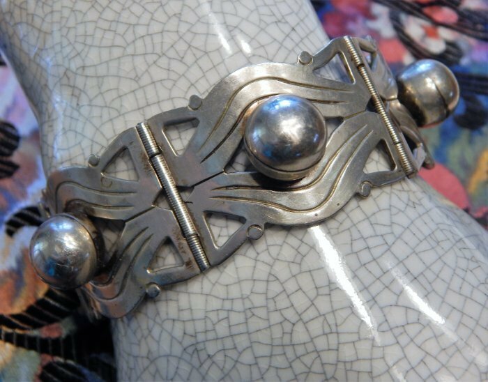 Early Vintage 925 Sterling Silver Taxco Mexico Design Panel Bracelet ~ 35.4g