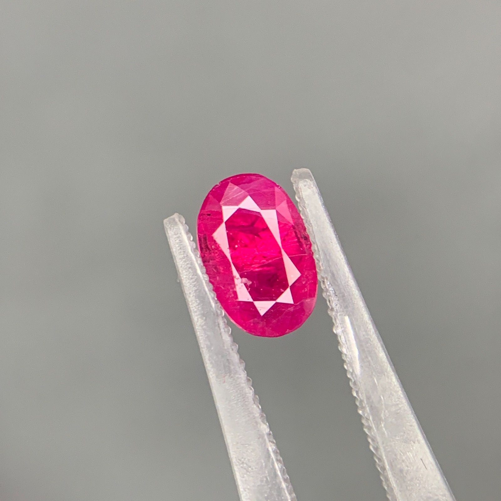 Natural Faceted Ruby Oval Cut Loose Gemstone-1.39 Carats