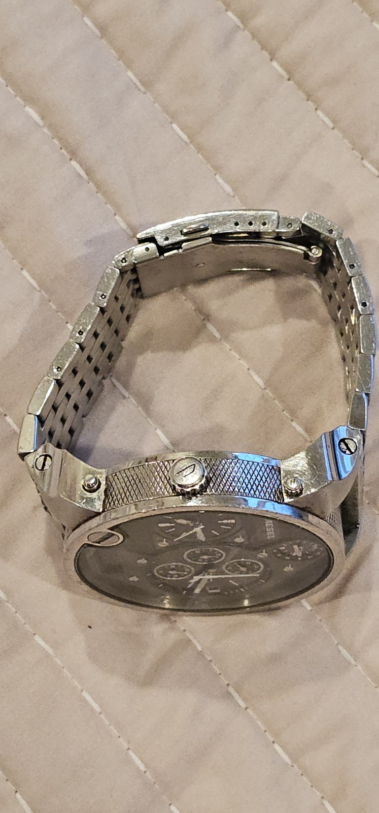 DIESEL Mens Wristwatch 3 BAR EXTRA LARGE Black DIAL Silver Tone
